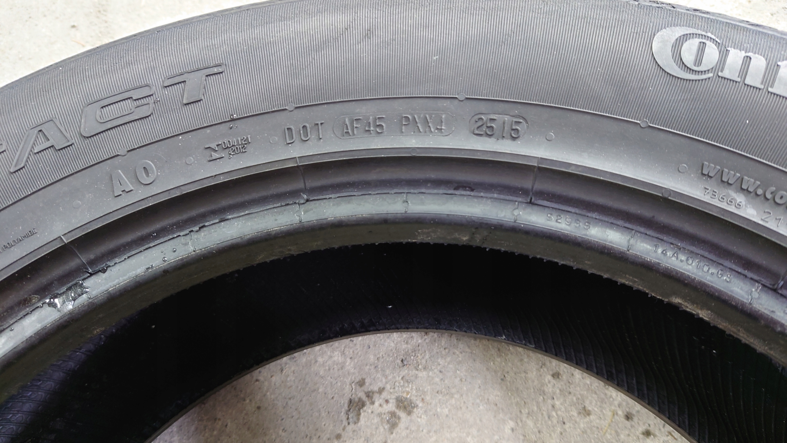 4x Continental Cross Contact 235/60/18 Model CrossContact LX2