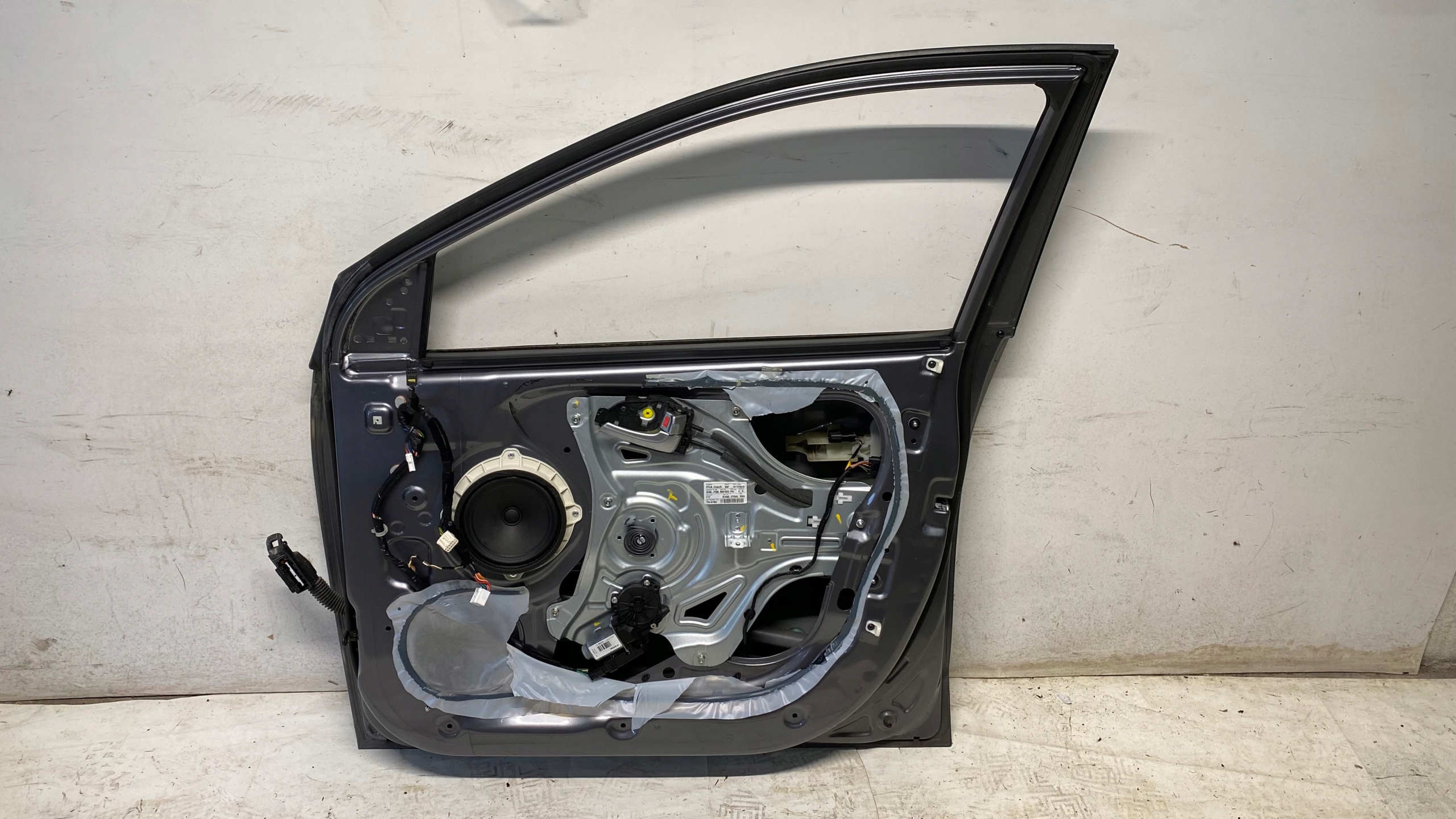 HYUNDAI IX35 door moulding right right front front ZAR 10-15