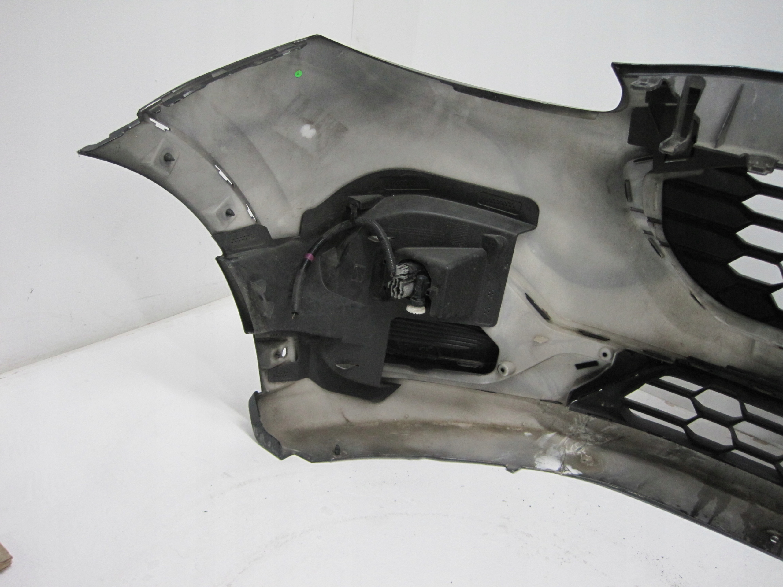 front bumper Ford PUMA ST-LINE 21R below RADAR front front