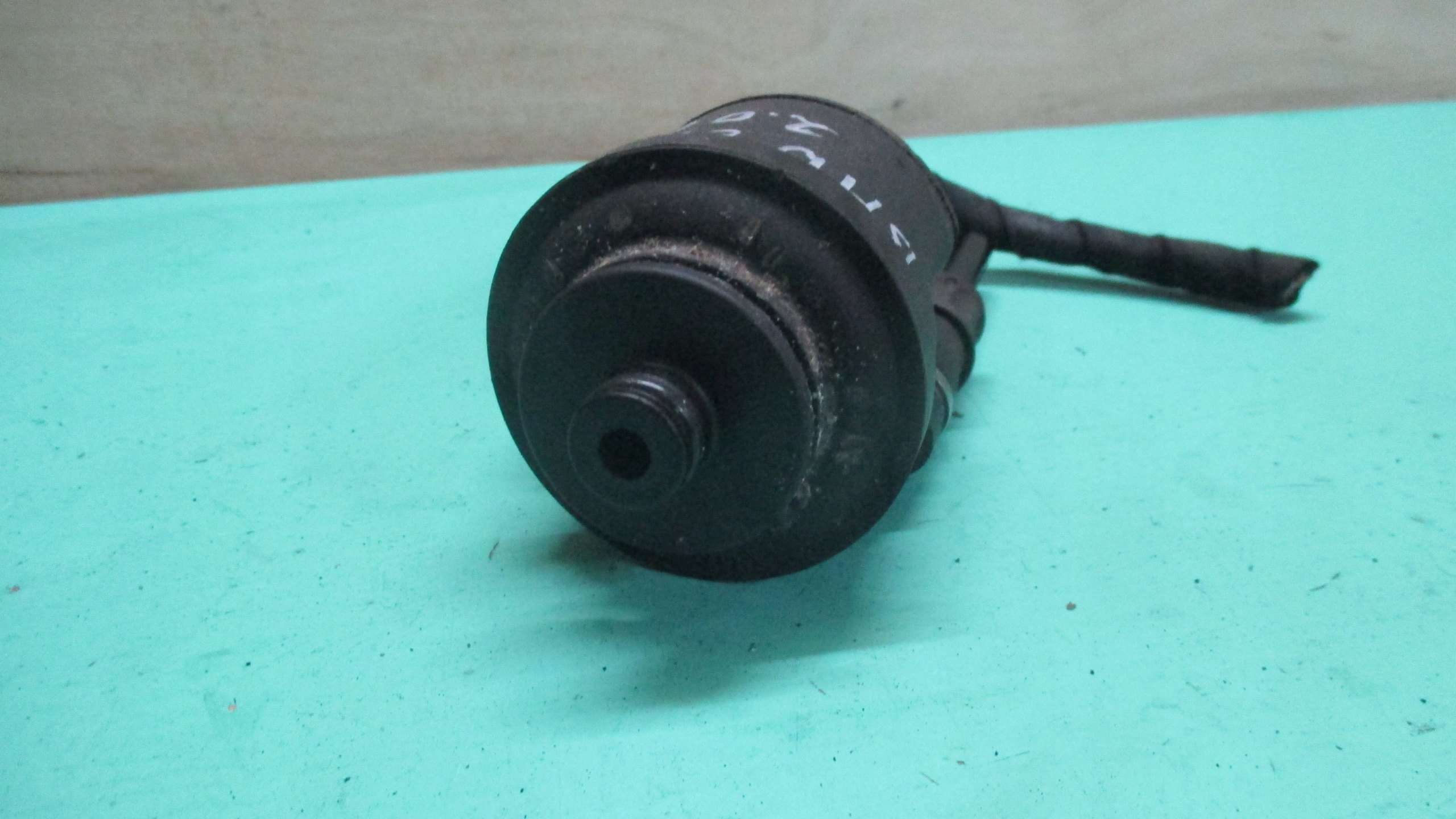 BMW E82 2.0 D 11r podgrzewacz filtra paliwa 7801059 Producent części BMW OE