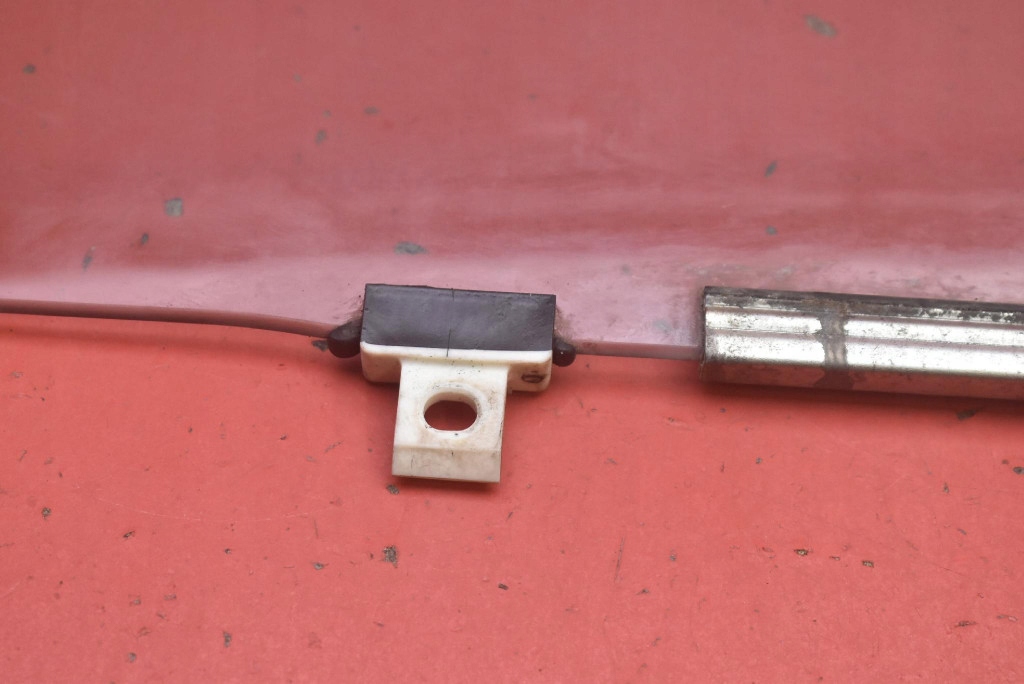 window side left front front TOYOTA AVENSIS T27 KOMBI 09-11