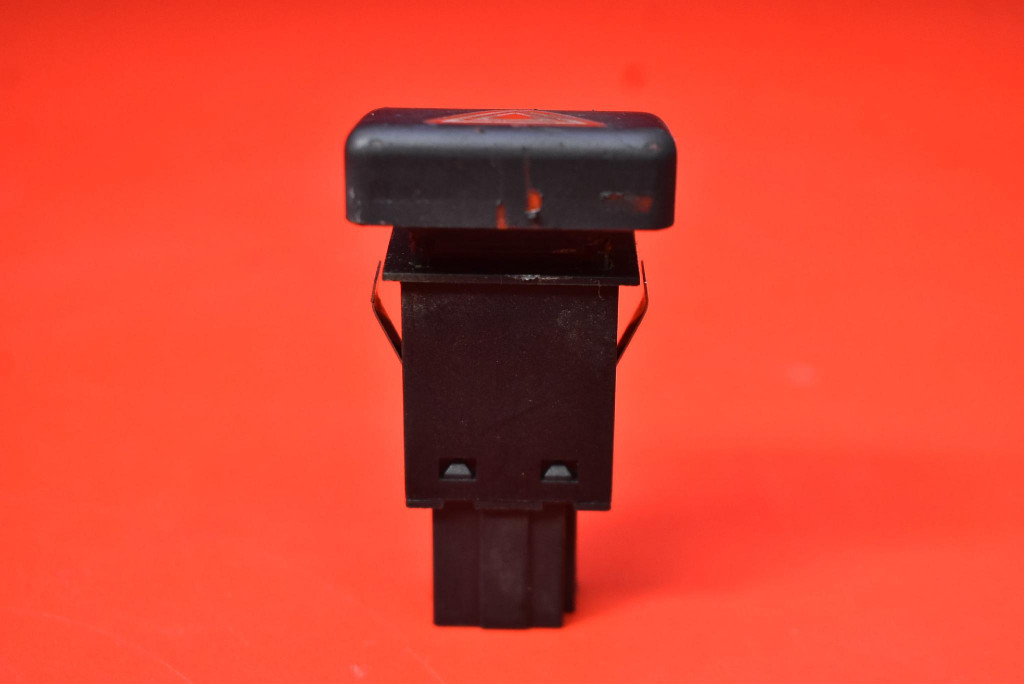 interruttore luci Luci di emergenza 8E0941509 AUDI A4 B6 00-05