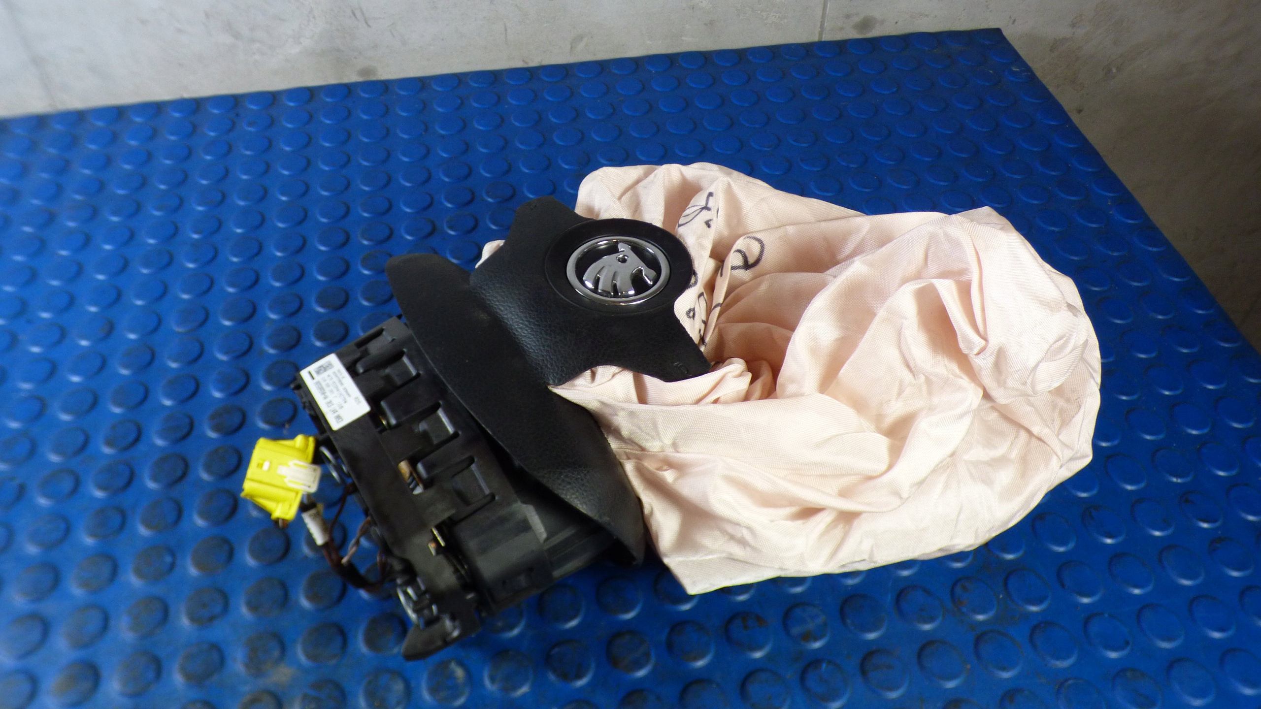 airbag airbag 6V0880201F SKODA FABIA III