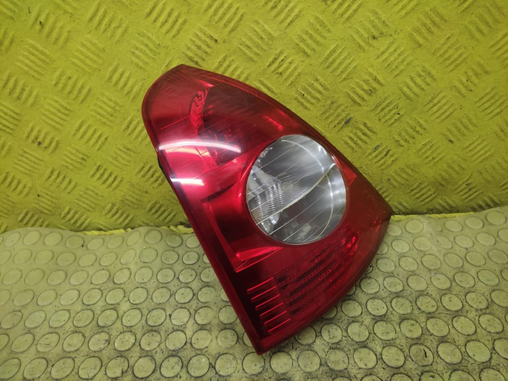 RENAULT CLIO II far lijevi stražnji dio 8200071413
