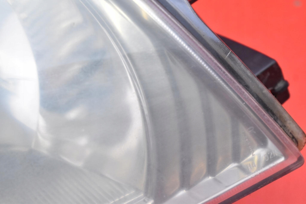REFLEKTOR right light front EU MITSUBISHI PAJERO 3 III LONG LIFT 03-06