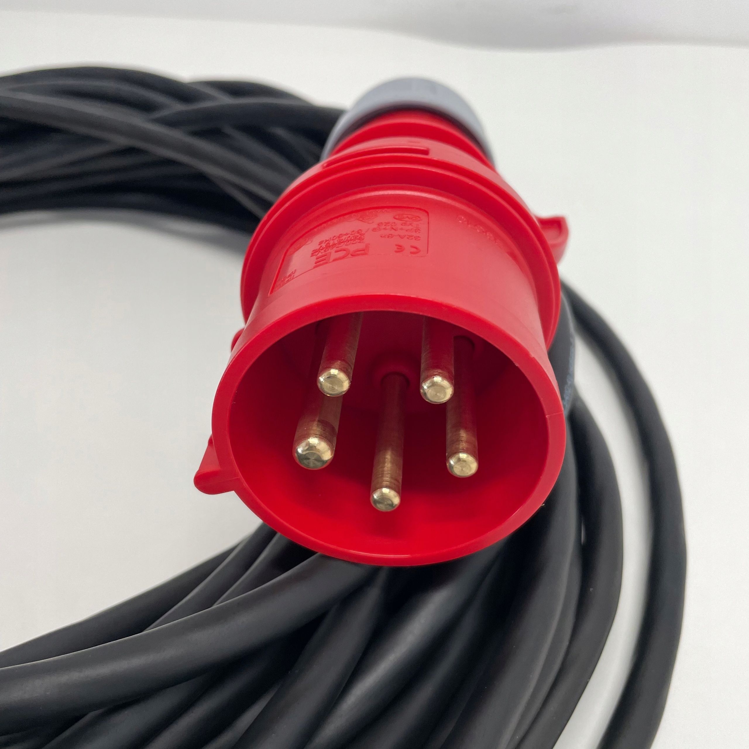 Przewód przedłużacz 3 fazowy 32 A 400V - 5m Marka CMB