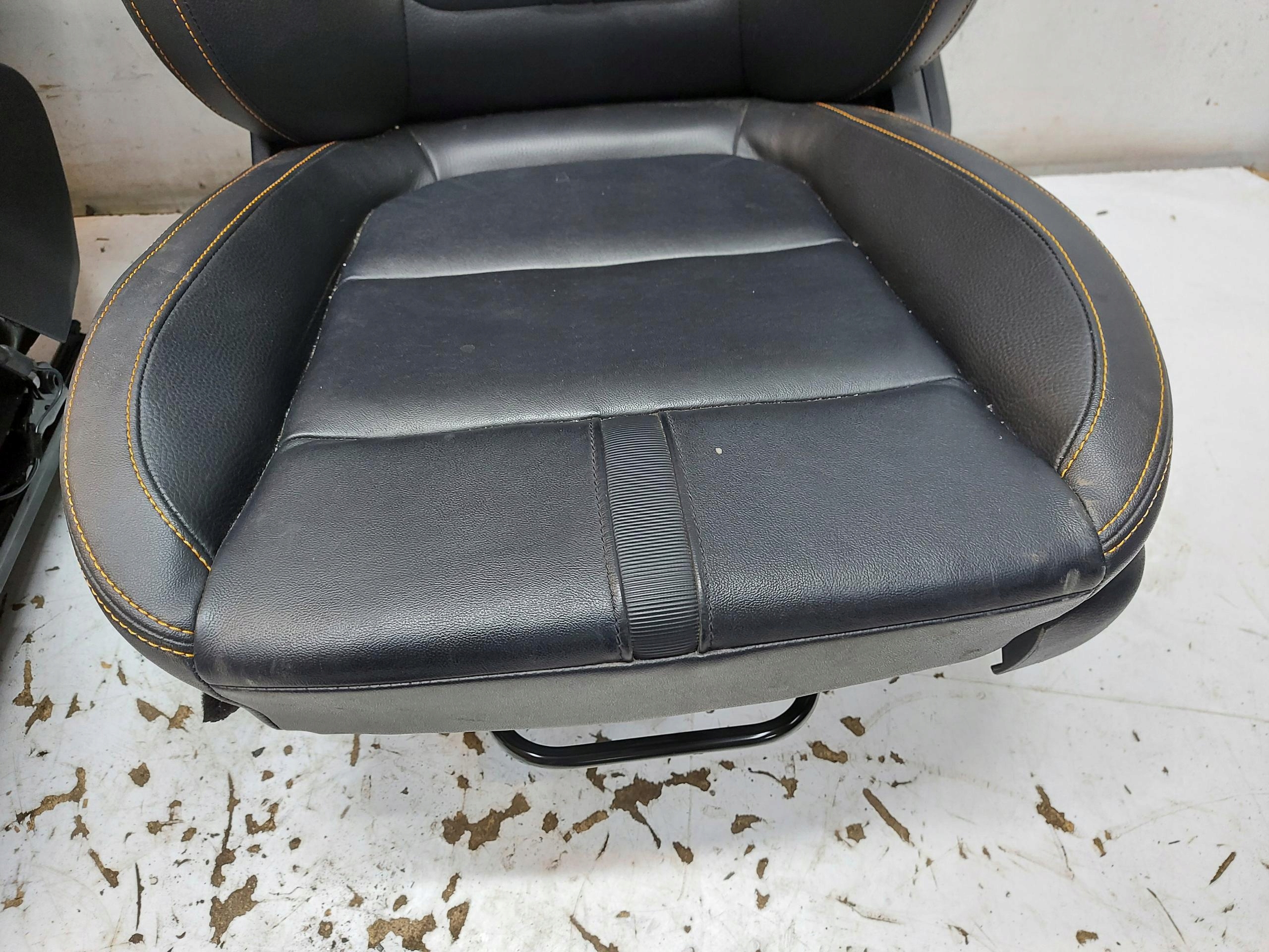 Ford Ranger VI 6 seat left front wildtrack 2024r