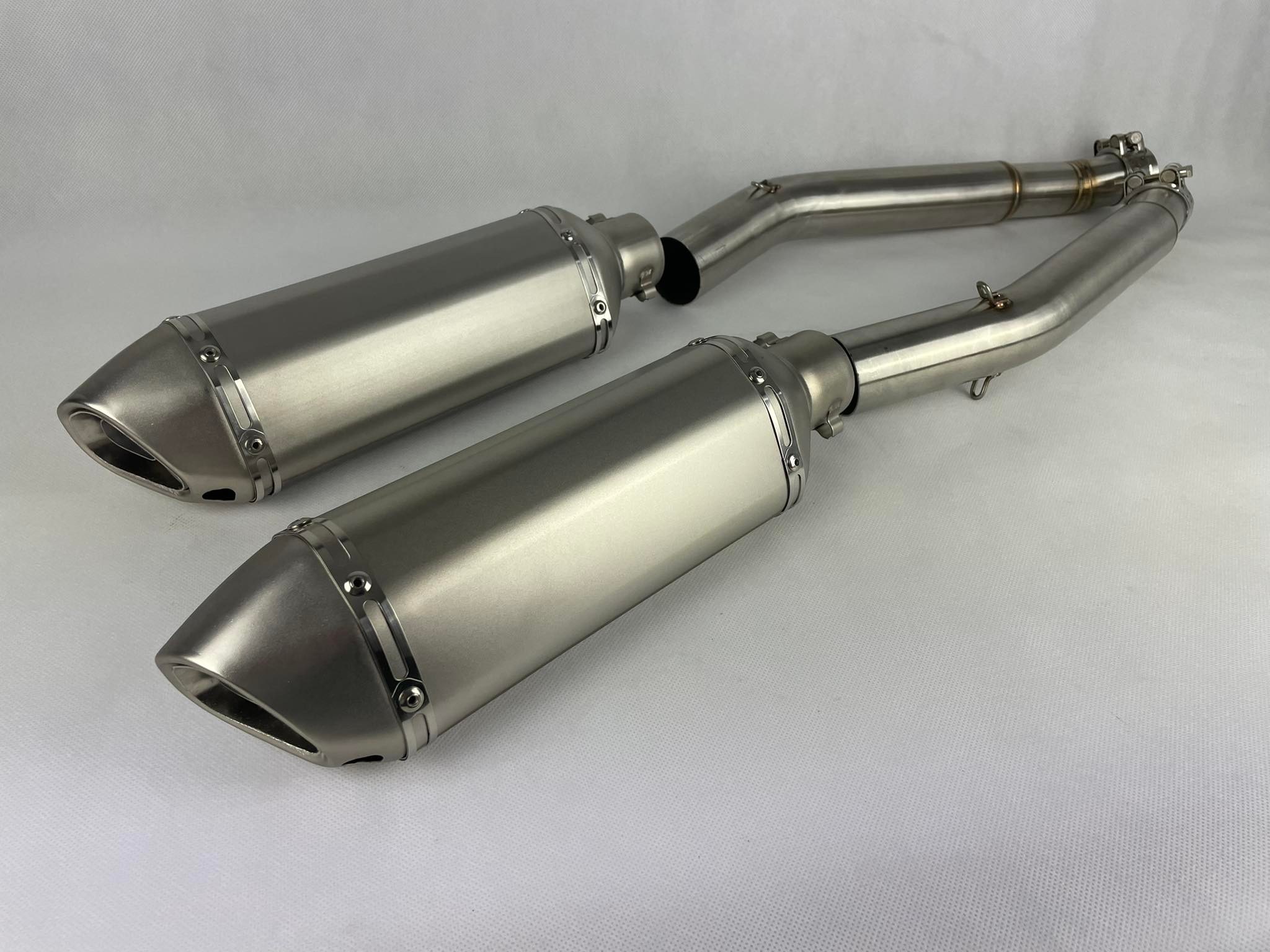 Výfuk Tlumič Suzuki Hayabusa GSX1300R 08-18r 2gen