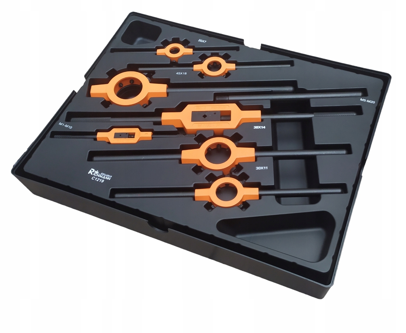 ВСТАВКА РУЧКИ І ПАТРОНА ДЛЯ РІЗЬБЛЕННЯ 7 ELEM. C1219