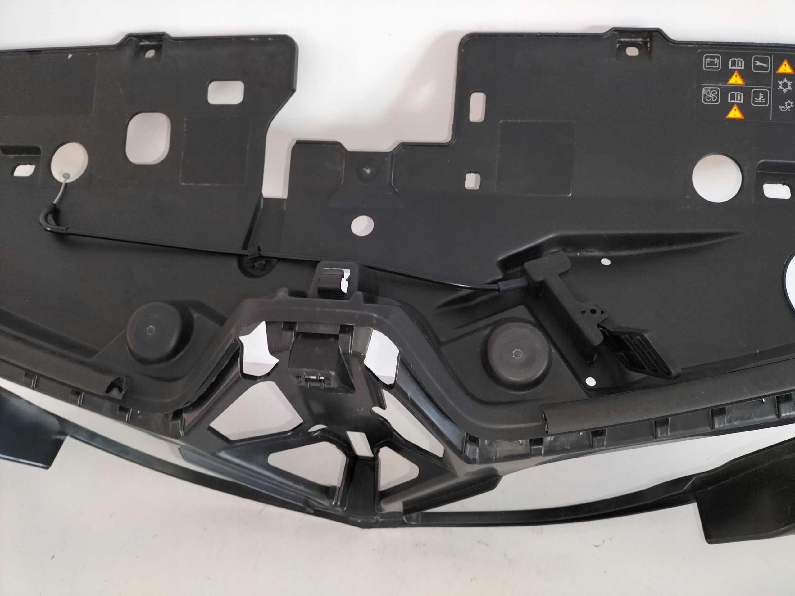grille grid support pillar RENAULT CAPTUR and LIFT 17-19