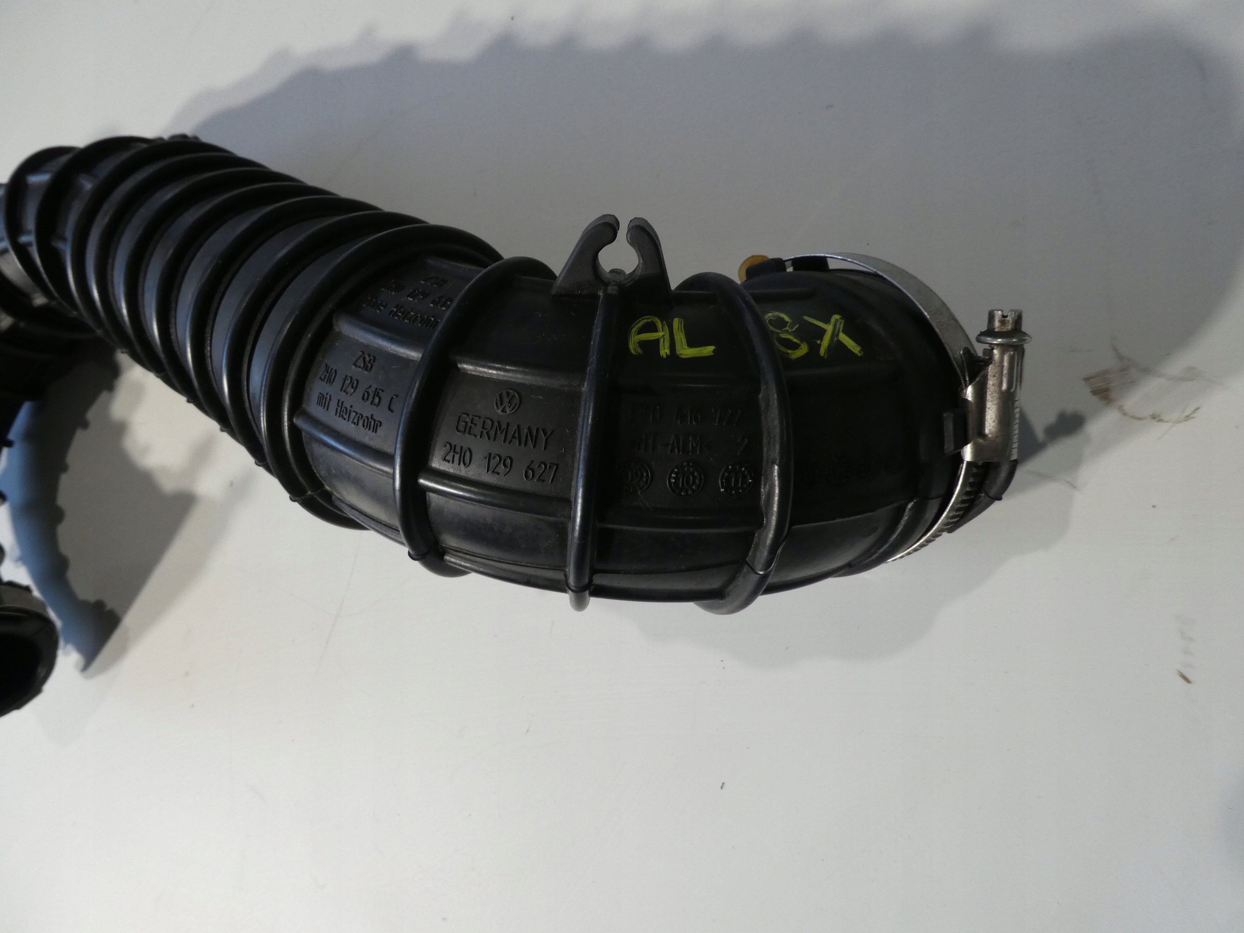 AMAROK 2.0TDI wiring pipe air 2H0129627