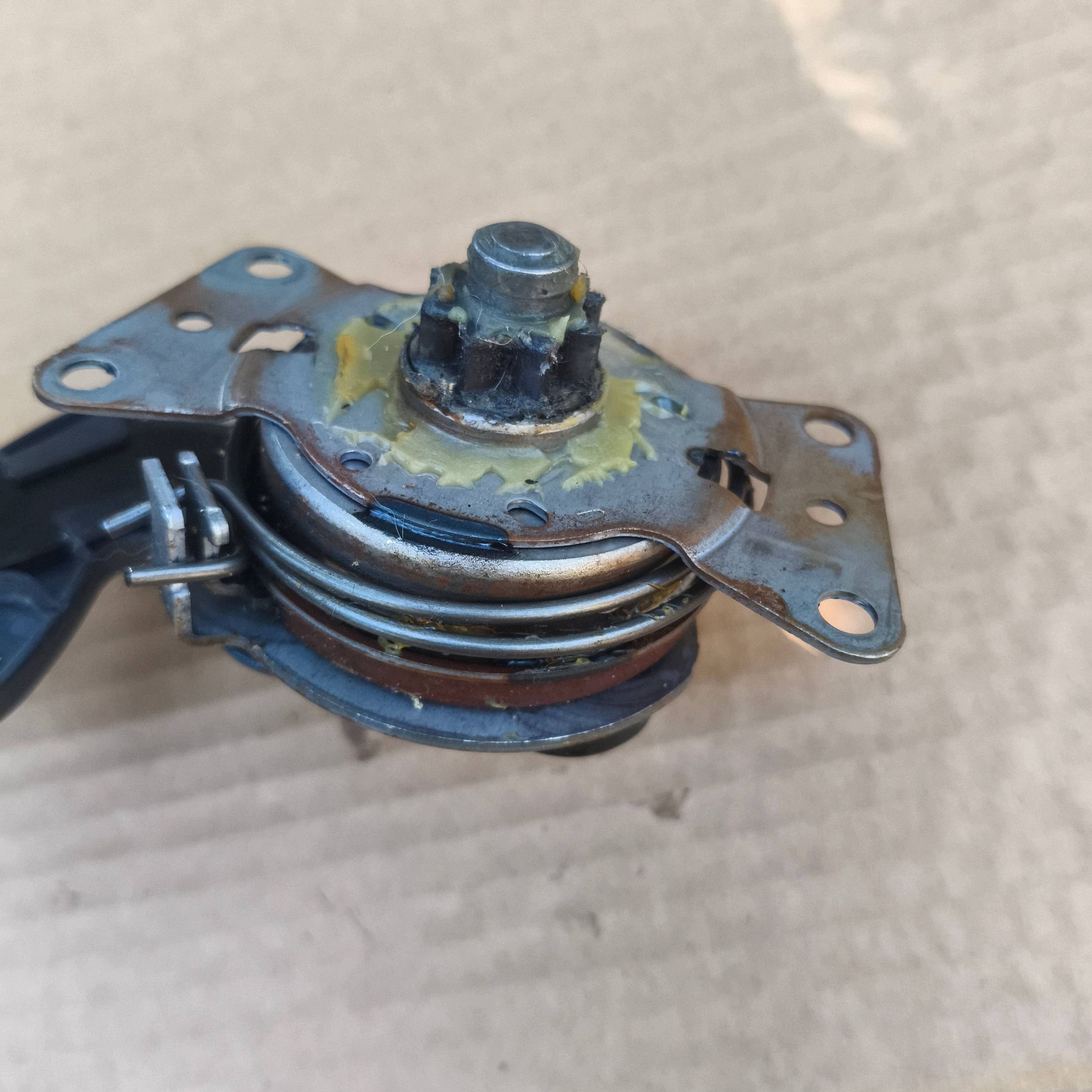 mechanism control seat driver´s lever left front Ford Kuga MK2