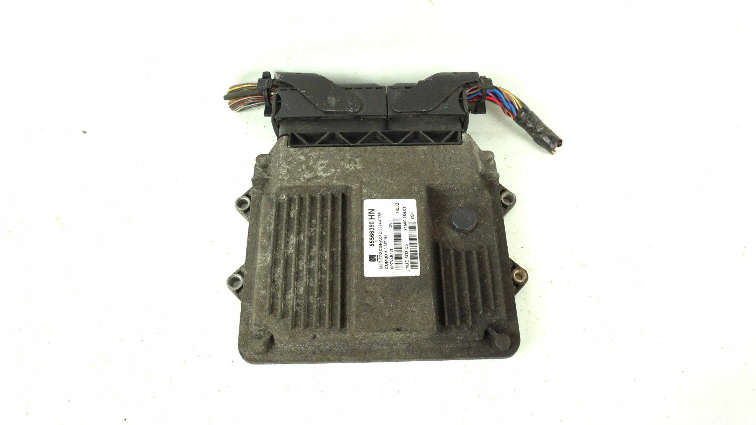computer control unit of the engine OPEL COMBO C 1.3 CDTI 55566390 HN MJD 6O2.C3