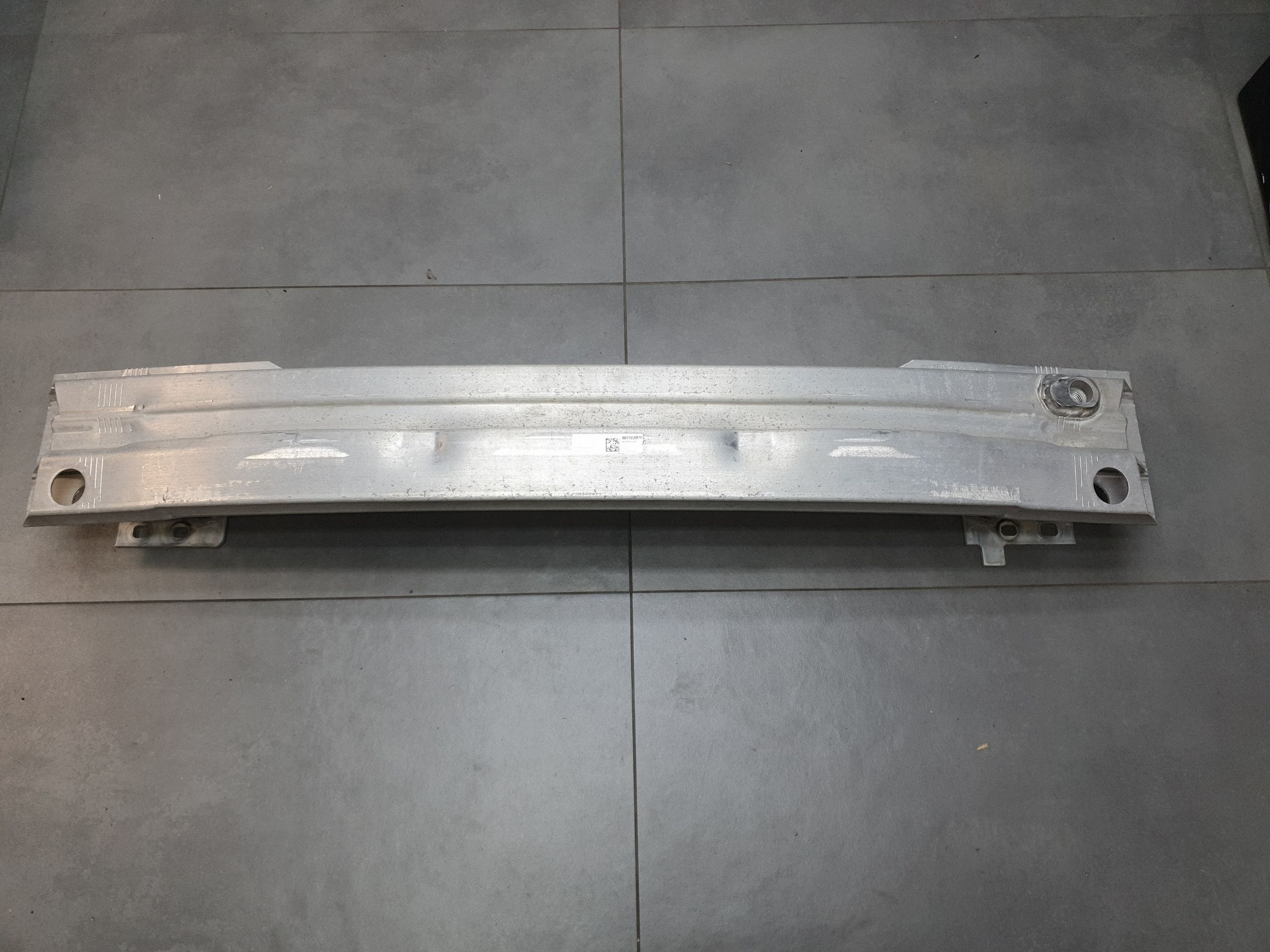 Audi SQ6 e-tron traversa paraurti posteriore (rinforzo paraurti) 95C807309B