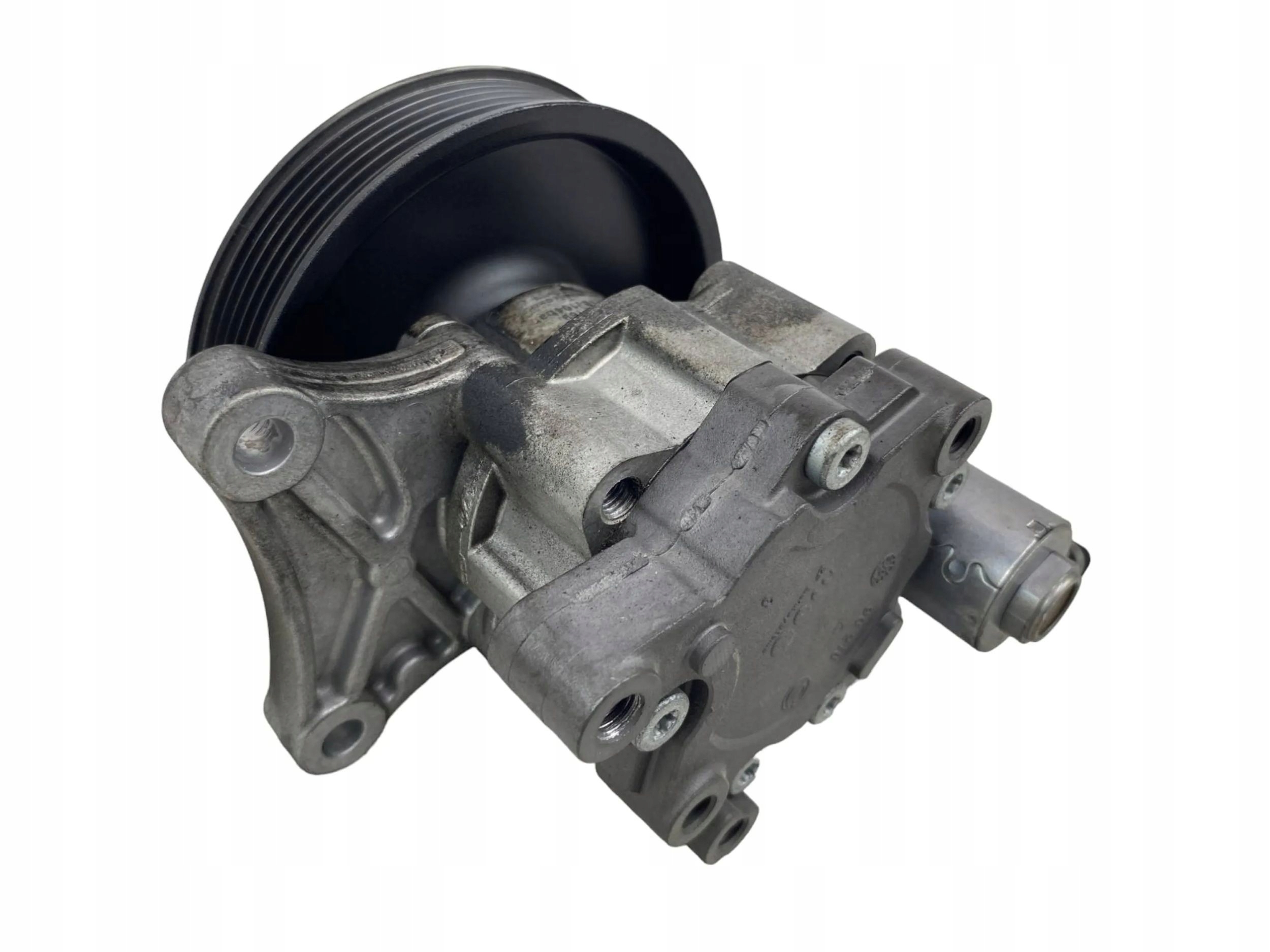 Mercedes E250 E200 CGI 1,8 TURBO Pompe direction assistée A0064667501