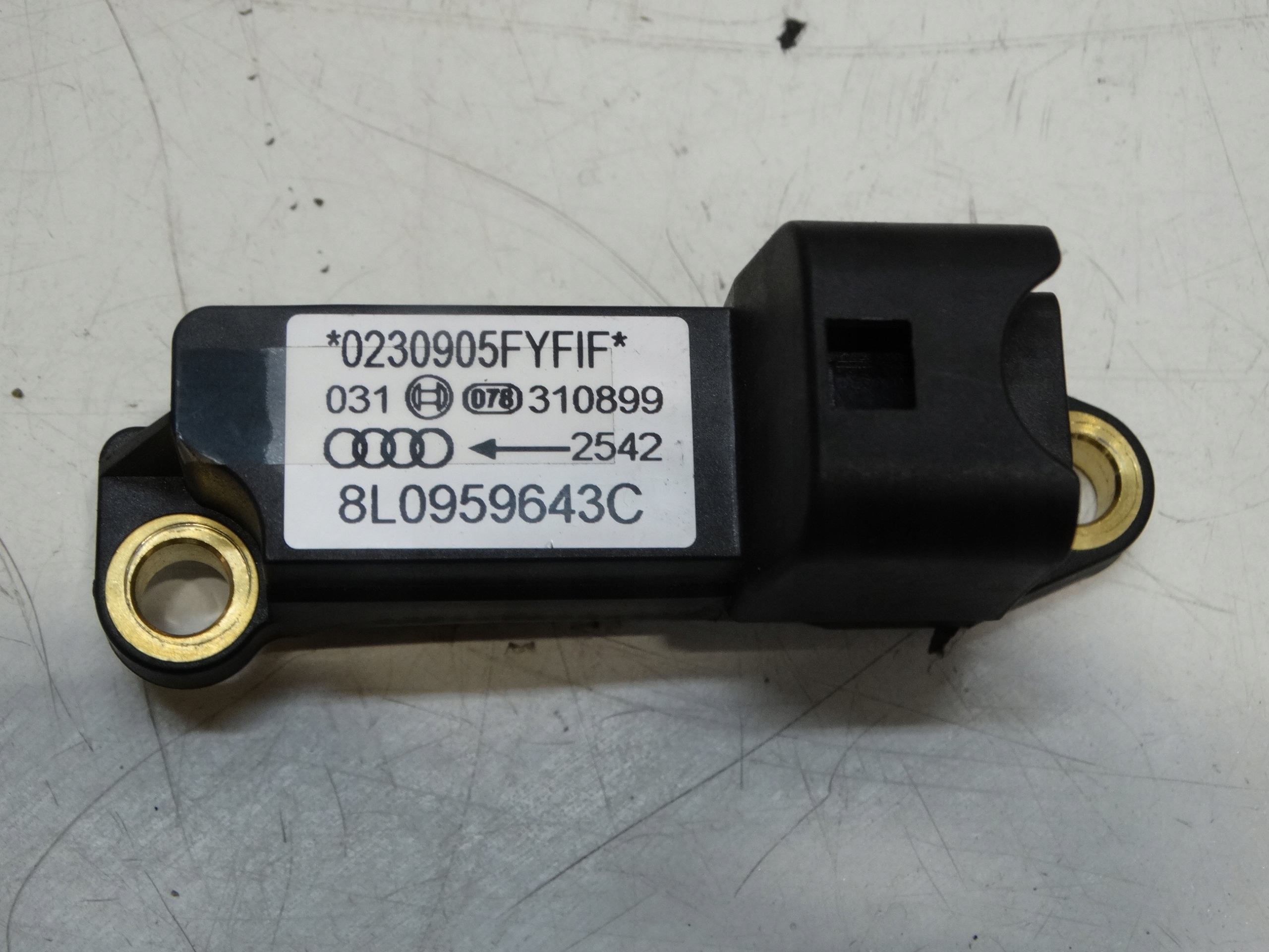 sensor SENSOR UDERZENIOWY AUDI A3 8L0959643C