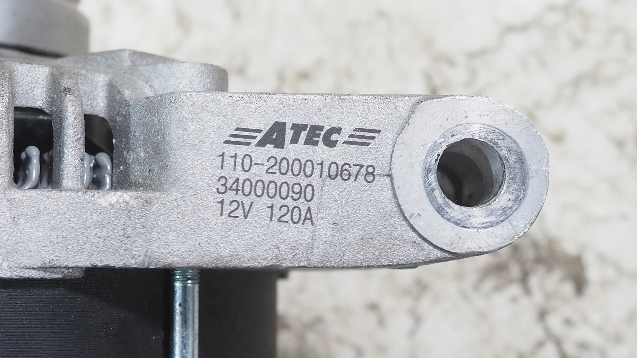Volvo alternator ATEC 34000090 200010678
