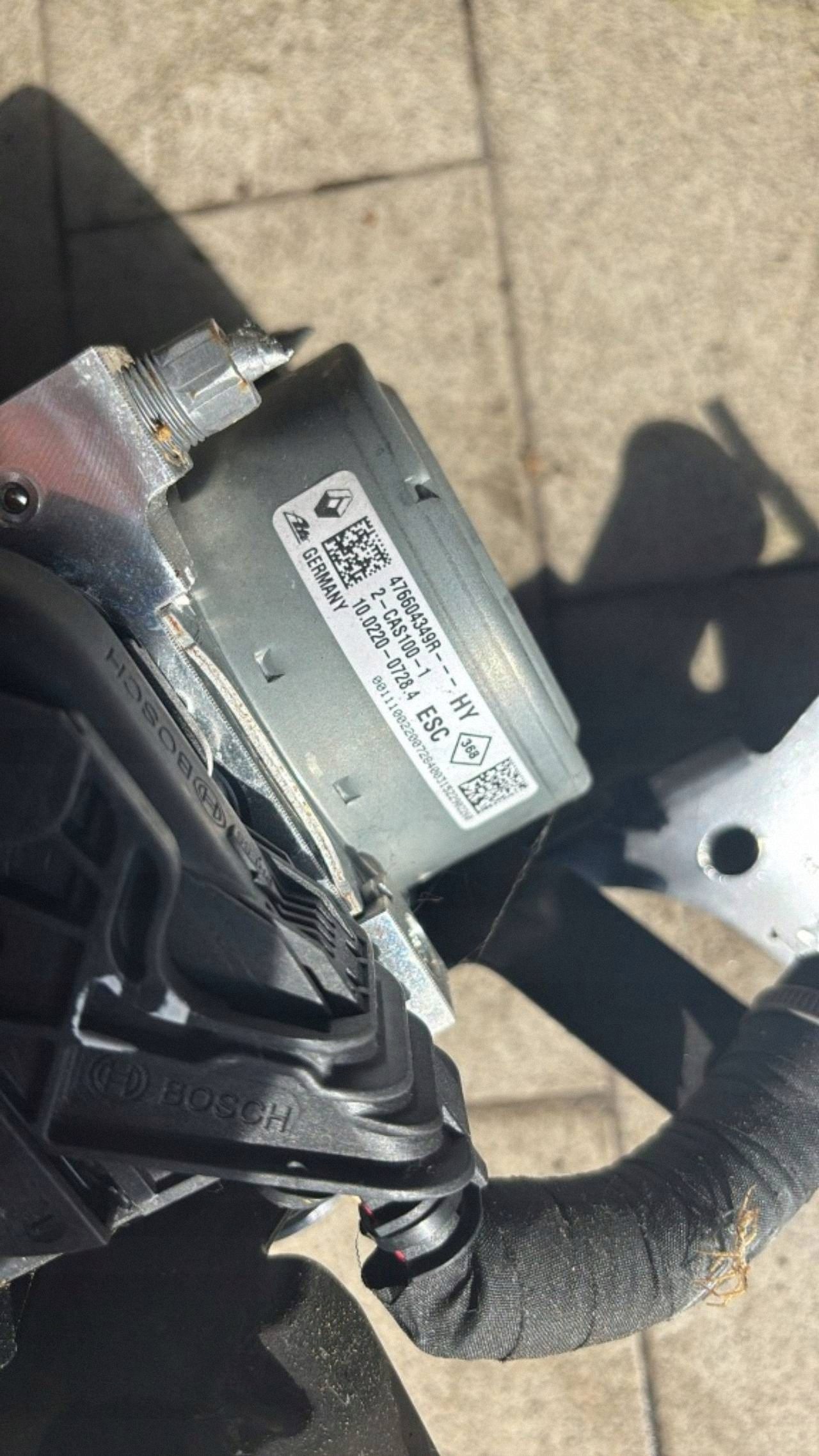 pump control unit ABS RENAULT TALISMAN 476604349R