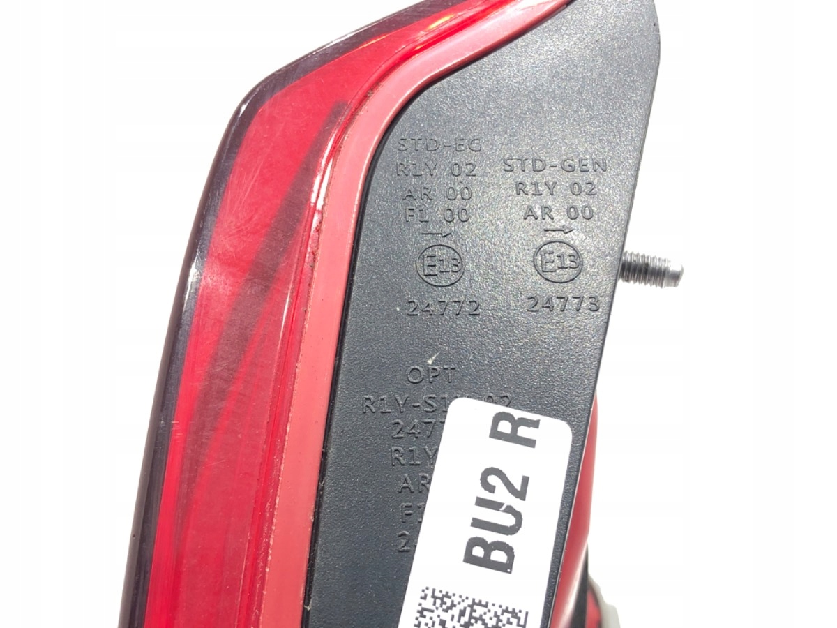 LAMPA PRAWY TYŁ KIA RIO IV Hatchback Typ samochodu Samochody osobowe