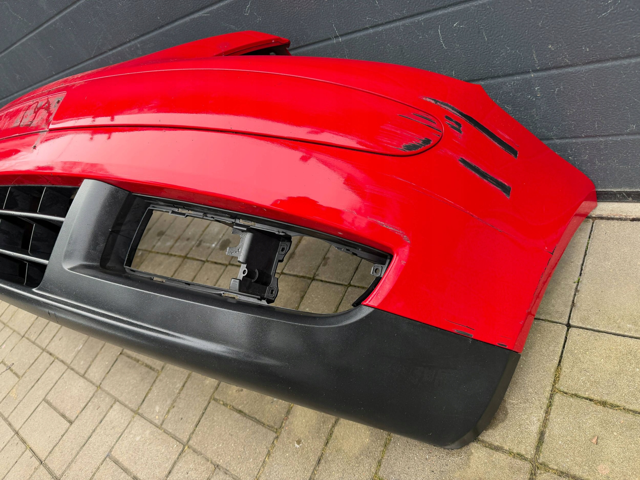 Vw Caddy Touran and 2003-2010 bumper front front 1t0807221