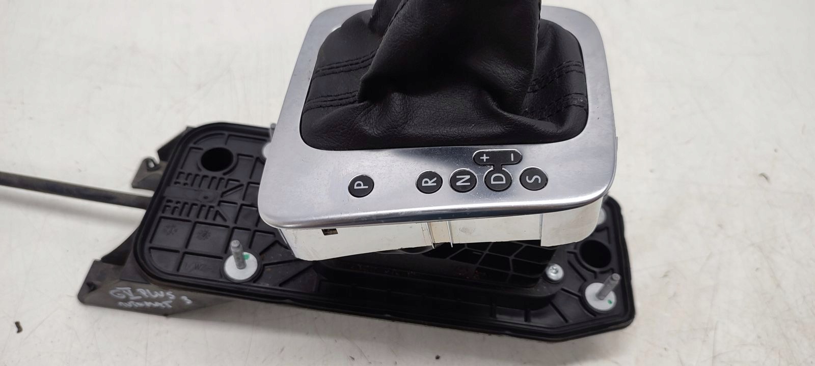trim gear lever automat VW Golf VI plus 1,4 TSI