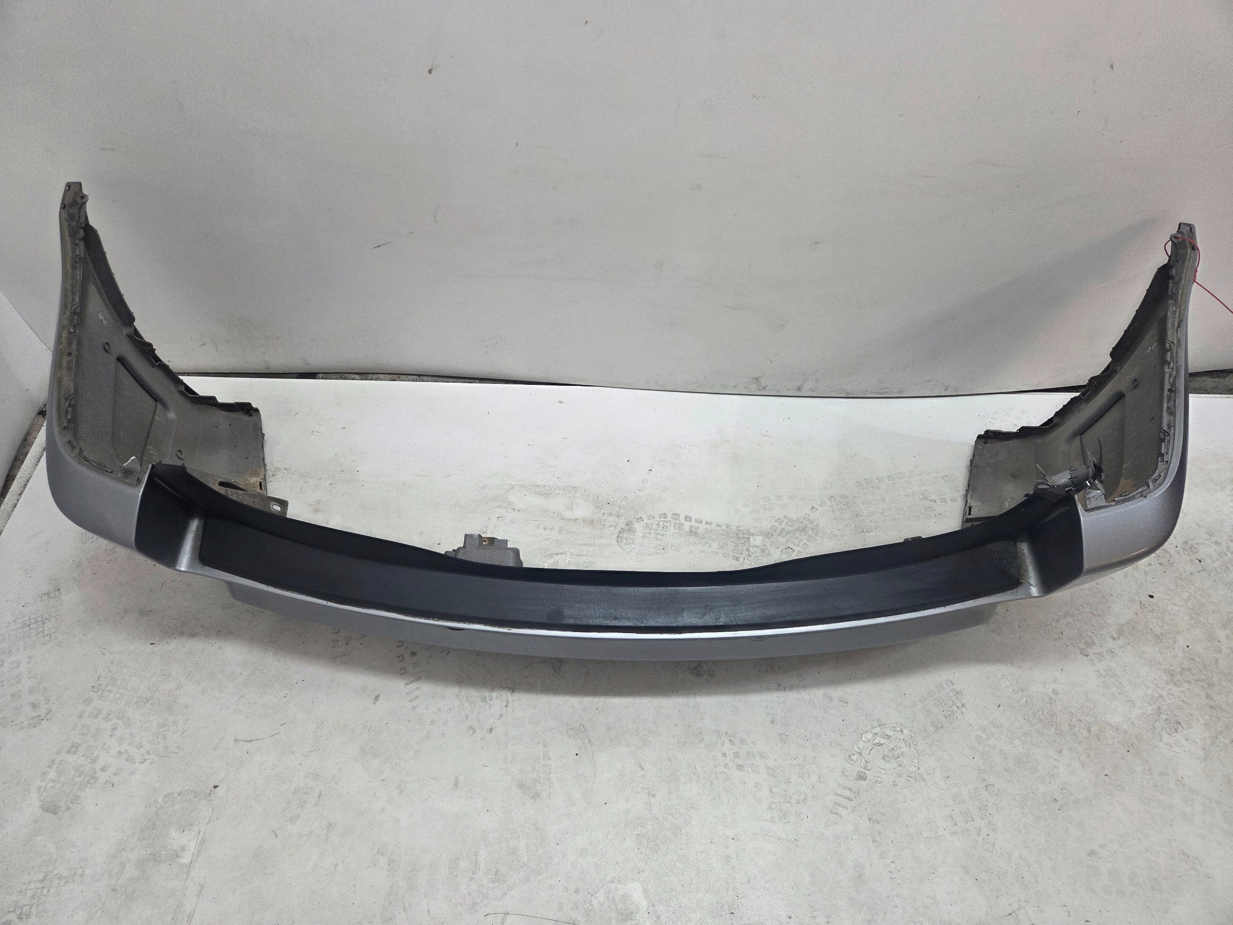 bumper rear BMW X3 E83 M PAKIET SILBERGRAU A08/7
