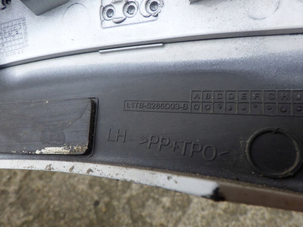 FORD PUMA MK2 II 19- modanatura parafango sinistra posteriore