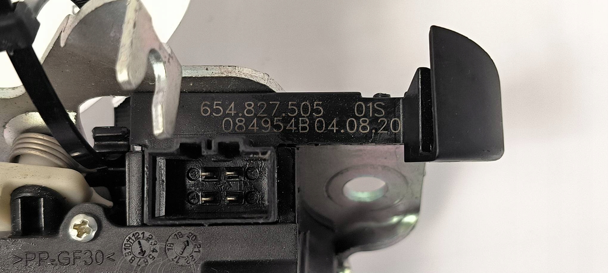 lock bonnet 65482750501S SKODA OCTAVIA IV