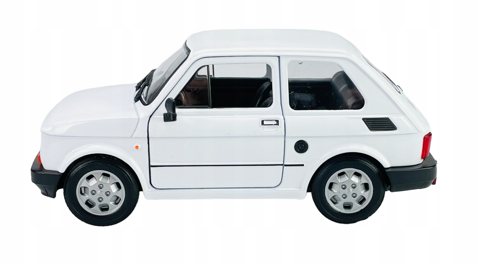 Welly Fiat 126P Maluch Biały 1:21 Legendy PRL Nowy Wiek dziecka 3 lata +
