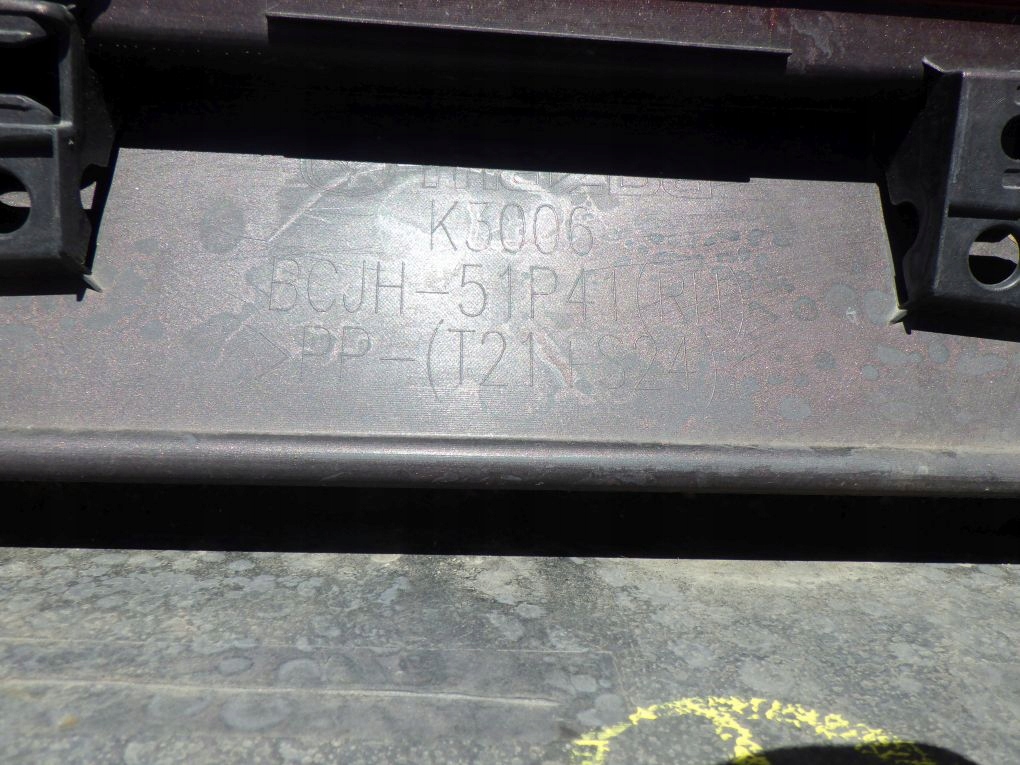 MAZDA 3 BP IV 20- moulding threshold right