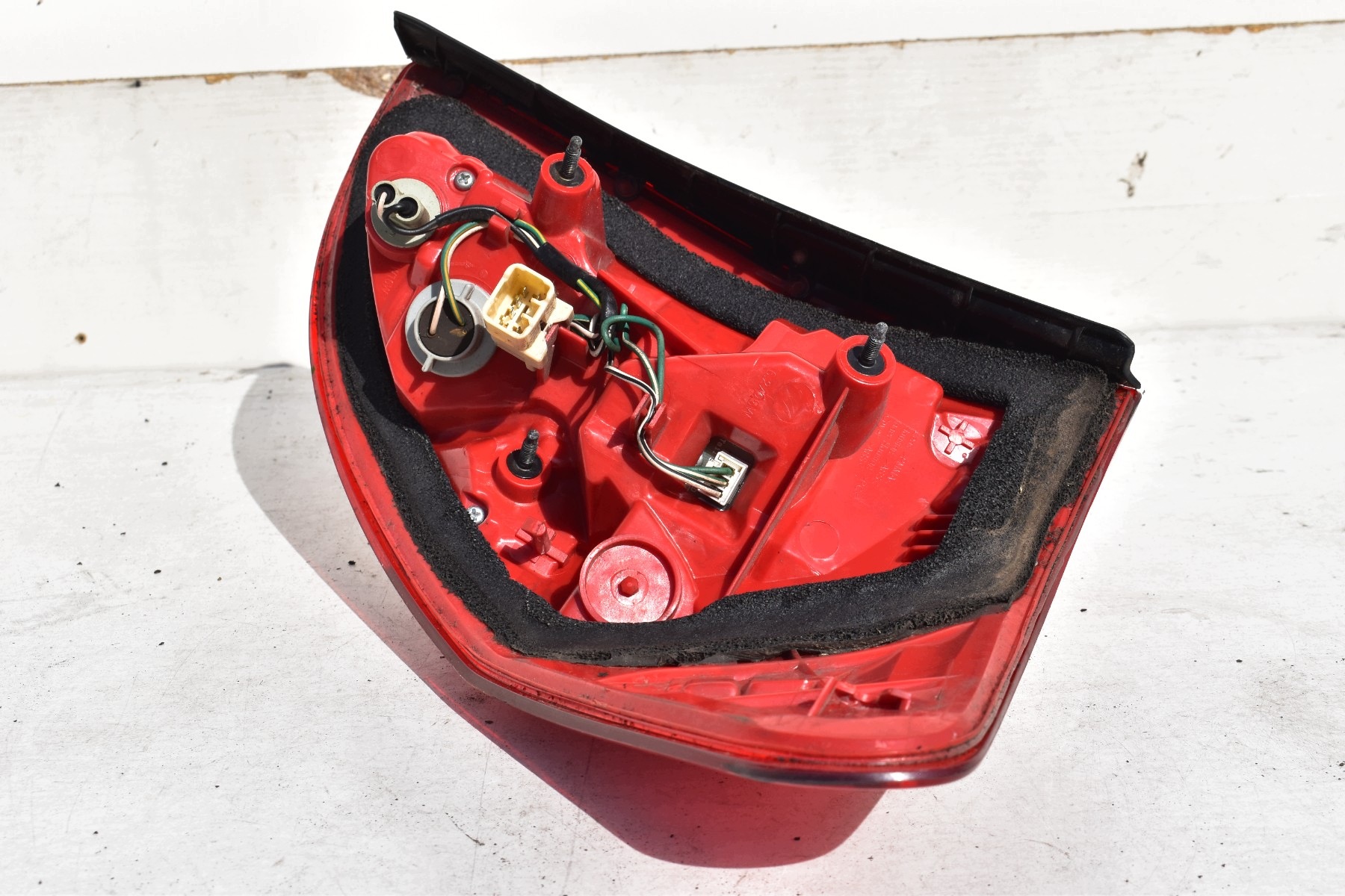 light left rear part TOYOTA RAV4 III 2006-2010R EU