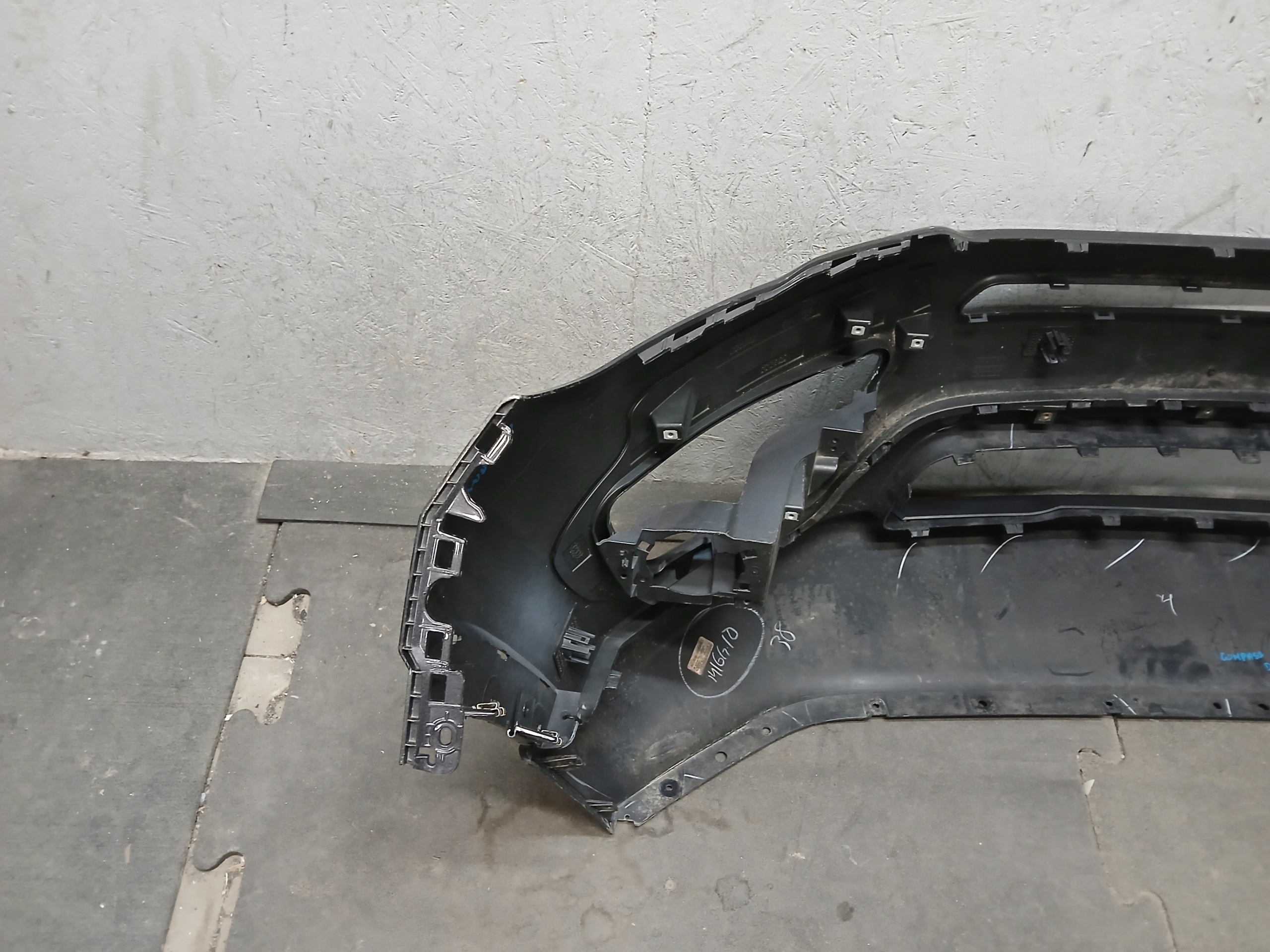 nárazník předek JEEP COMPASS II 2 17