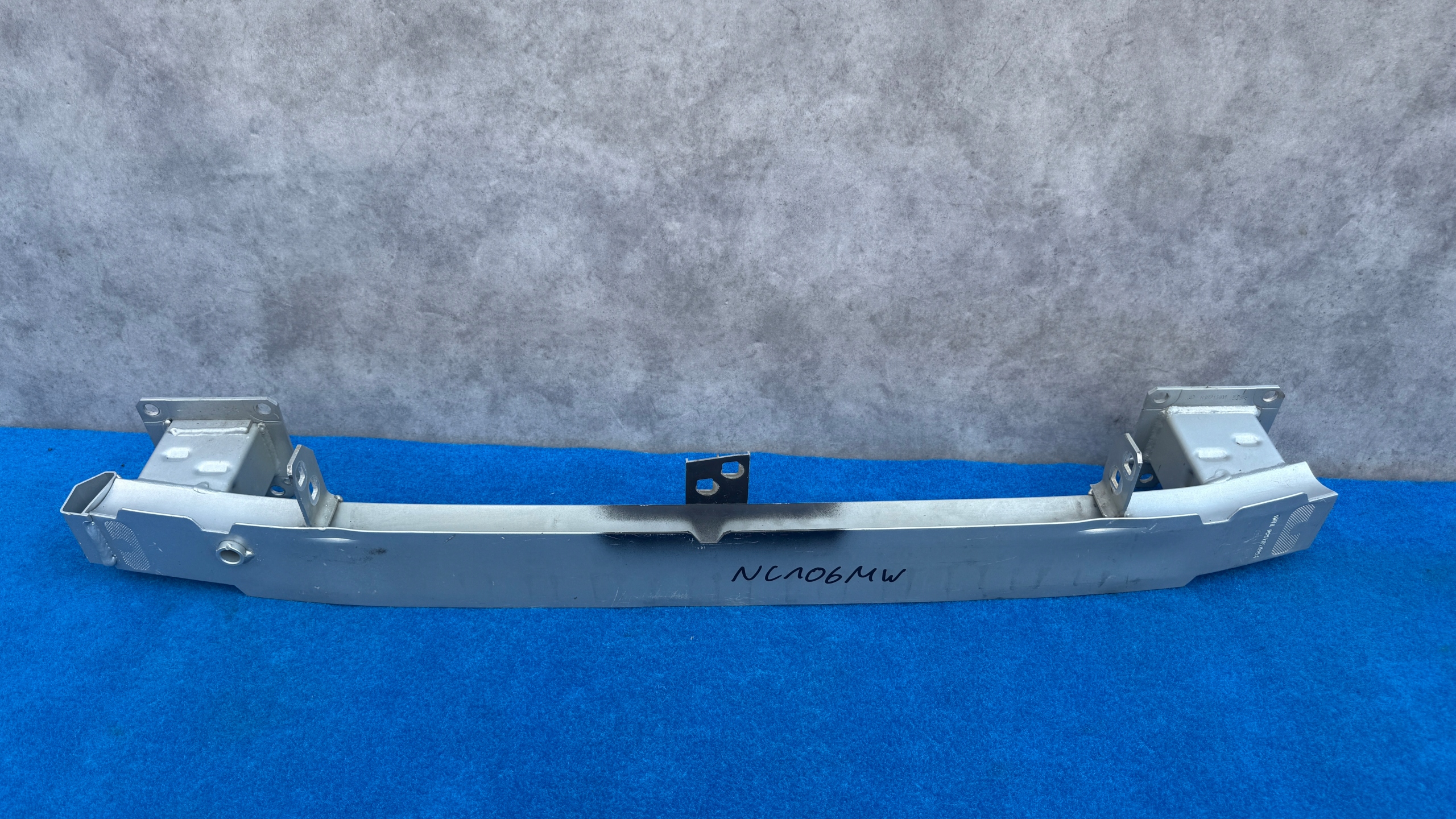 bumper support front pillar CITROEN C5 III X7 2008R+ NC106MW