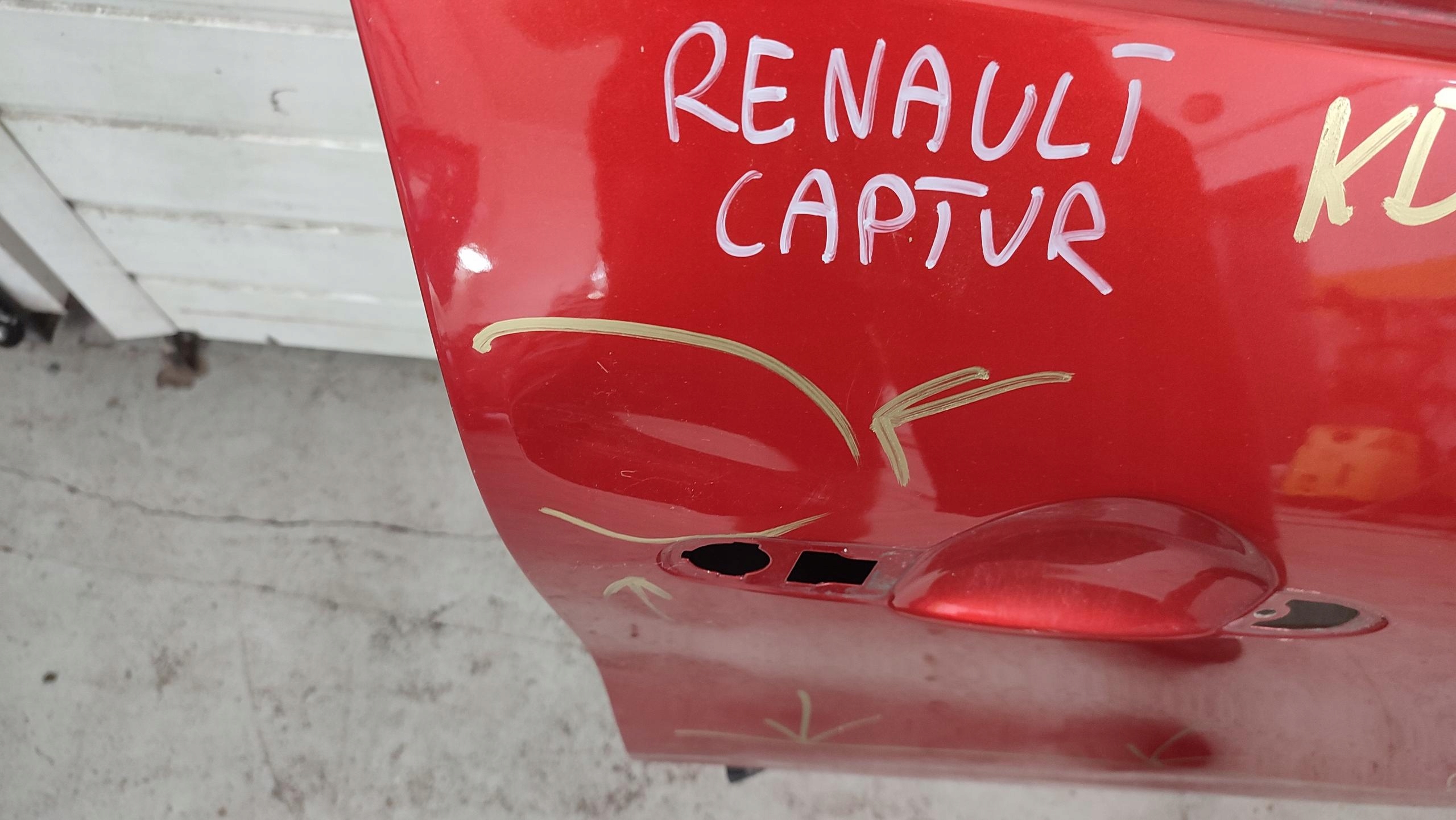 Дверь передняя левая Renault Kaptur.