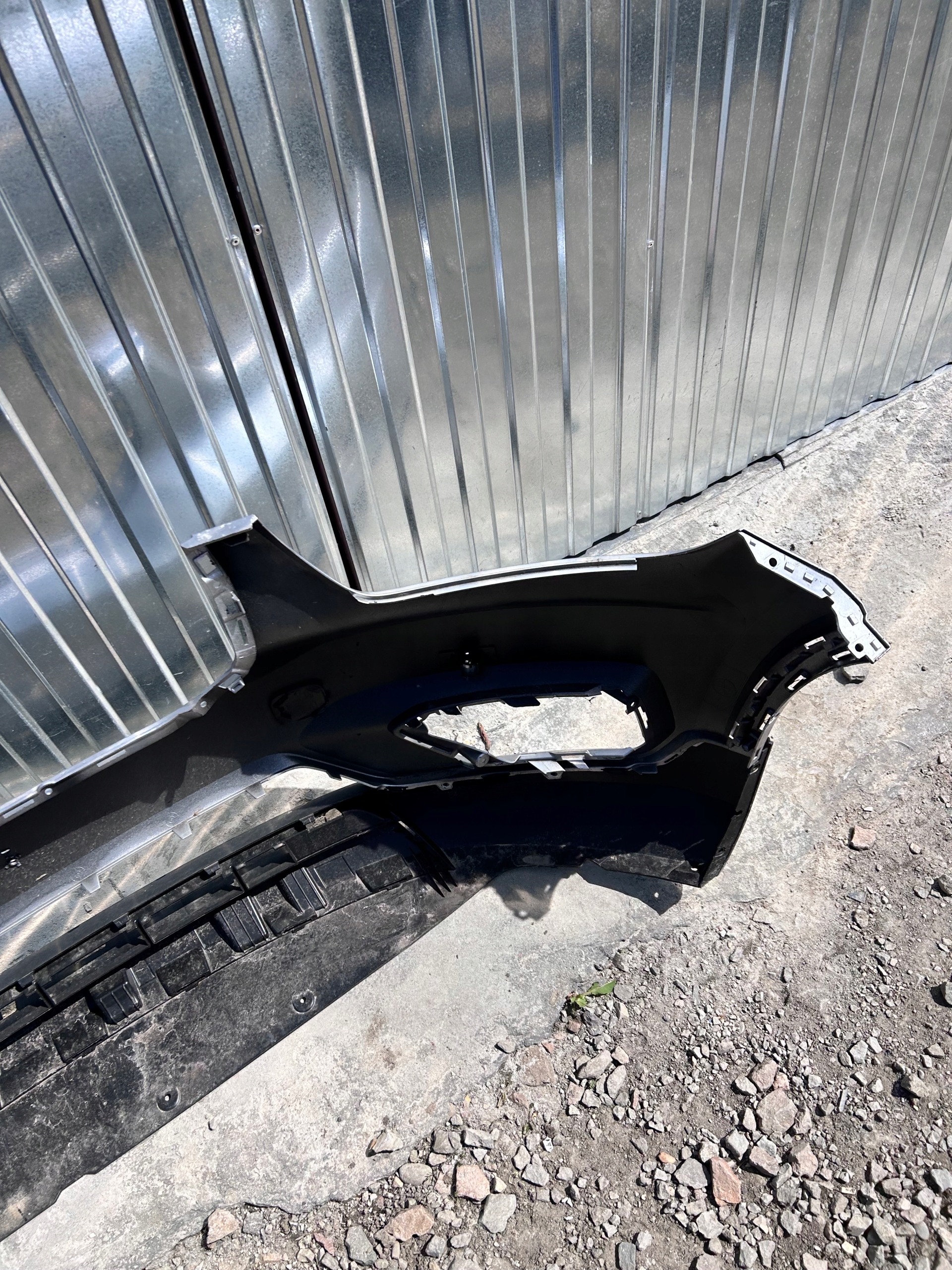 Frontstoßstange VOLVO XC40 17- PDC nr.323