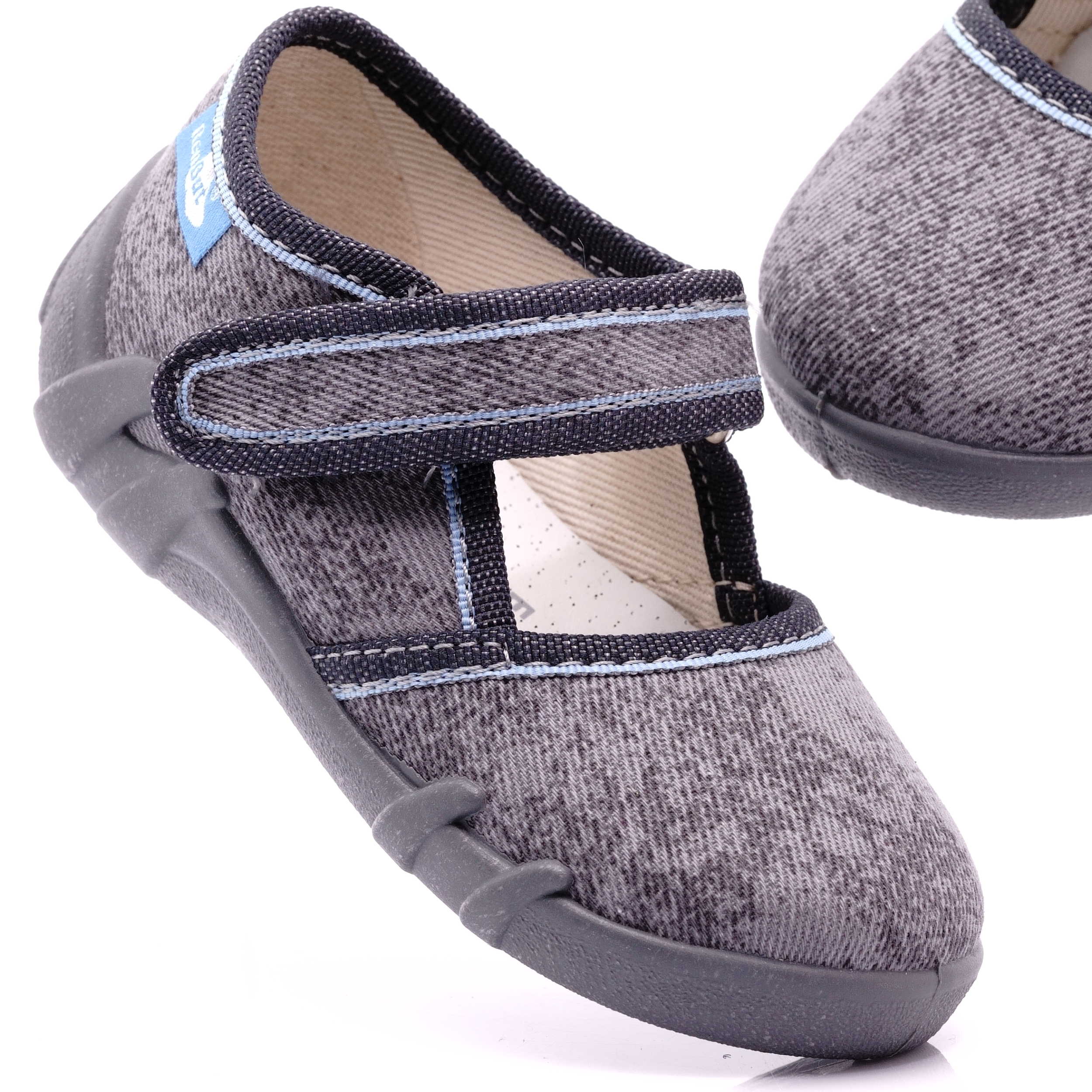 REN BUT kapcie do przedszkola skórzana wkładka r21