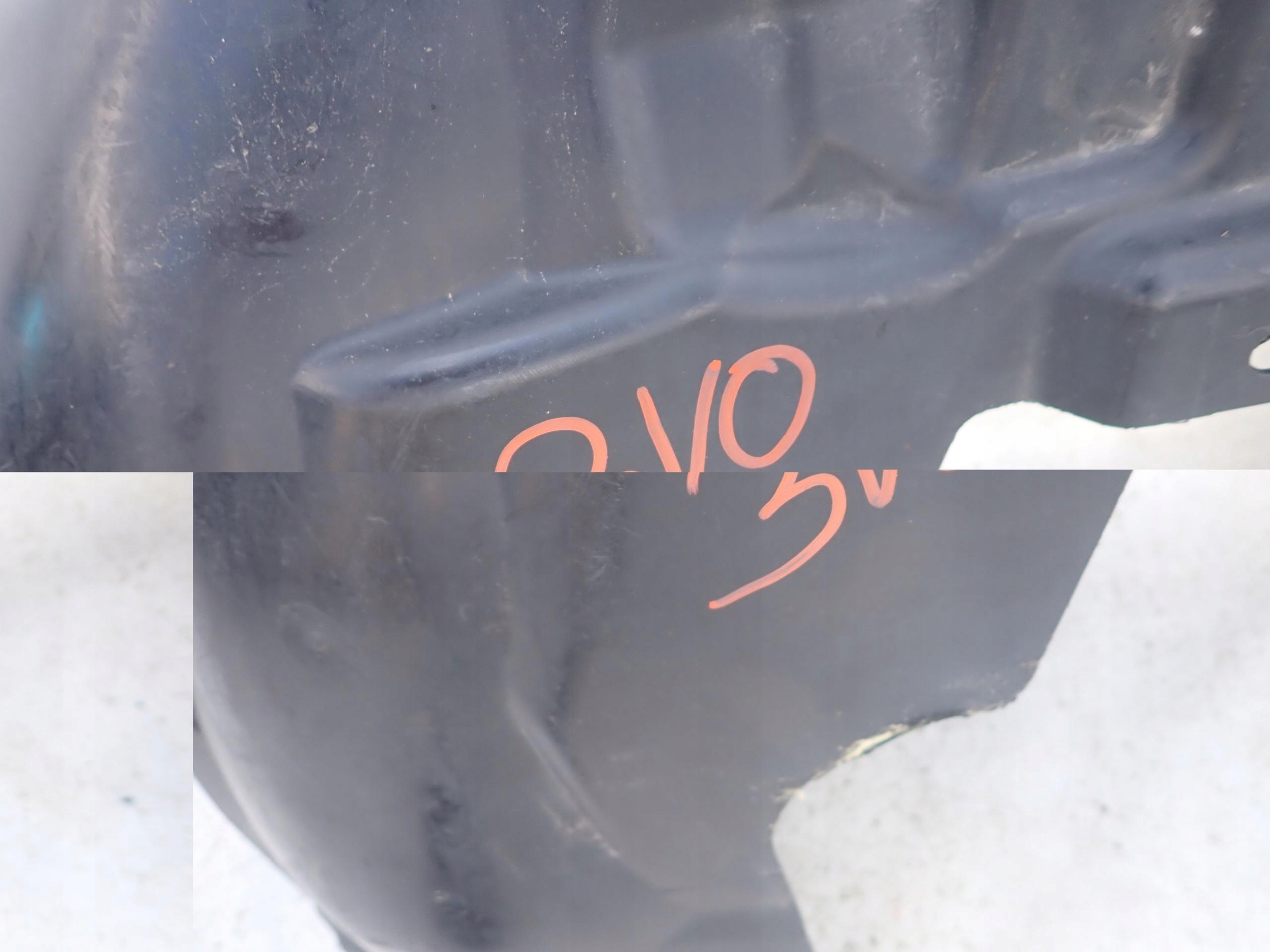 VOLVO XC60 II 2 17- mudguard right front front