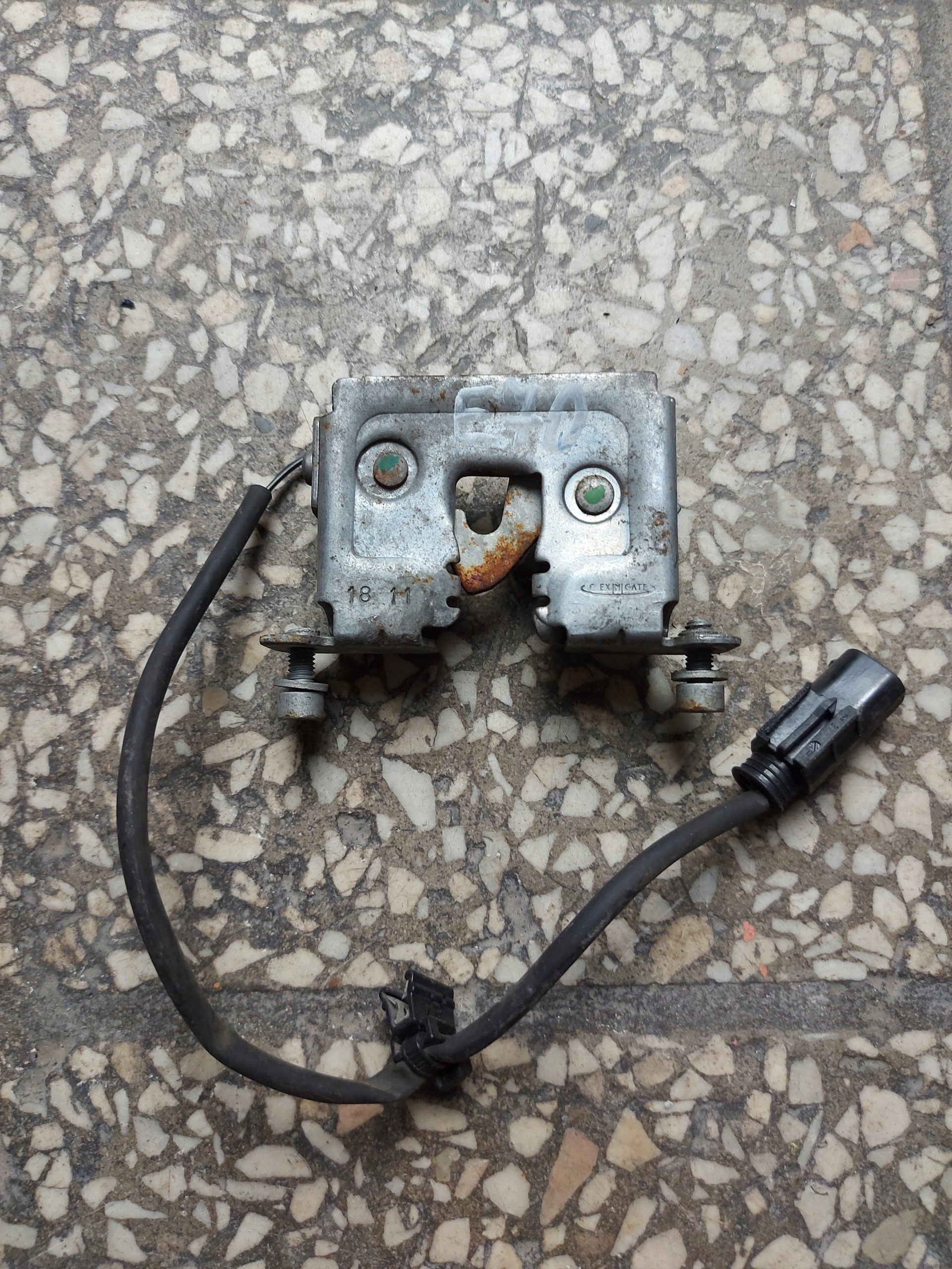 bonnet latch lock sensor BMW X5 E70 X6 E71 7178753 OE