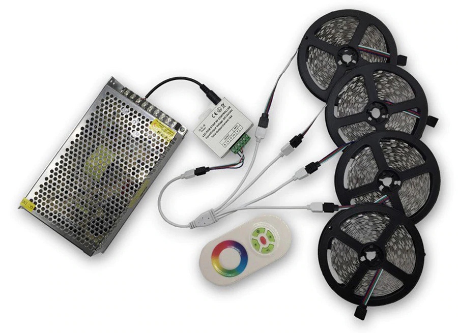 ROZGAŁĘŹNIK ROZDZIELACZ 4 TAŚMY LED RGBW 5PIN 4w1 Napięcie (V) 12V DC