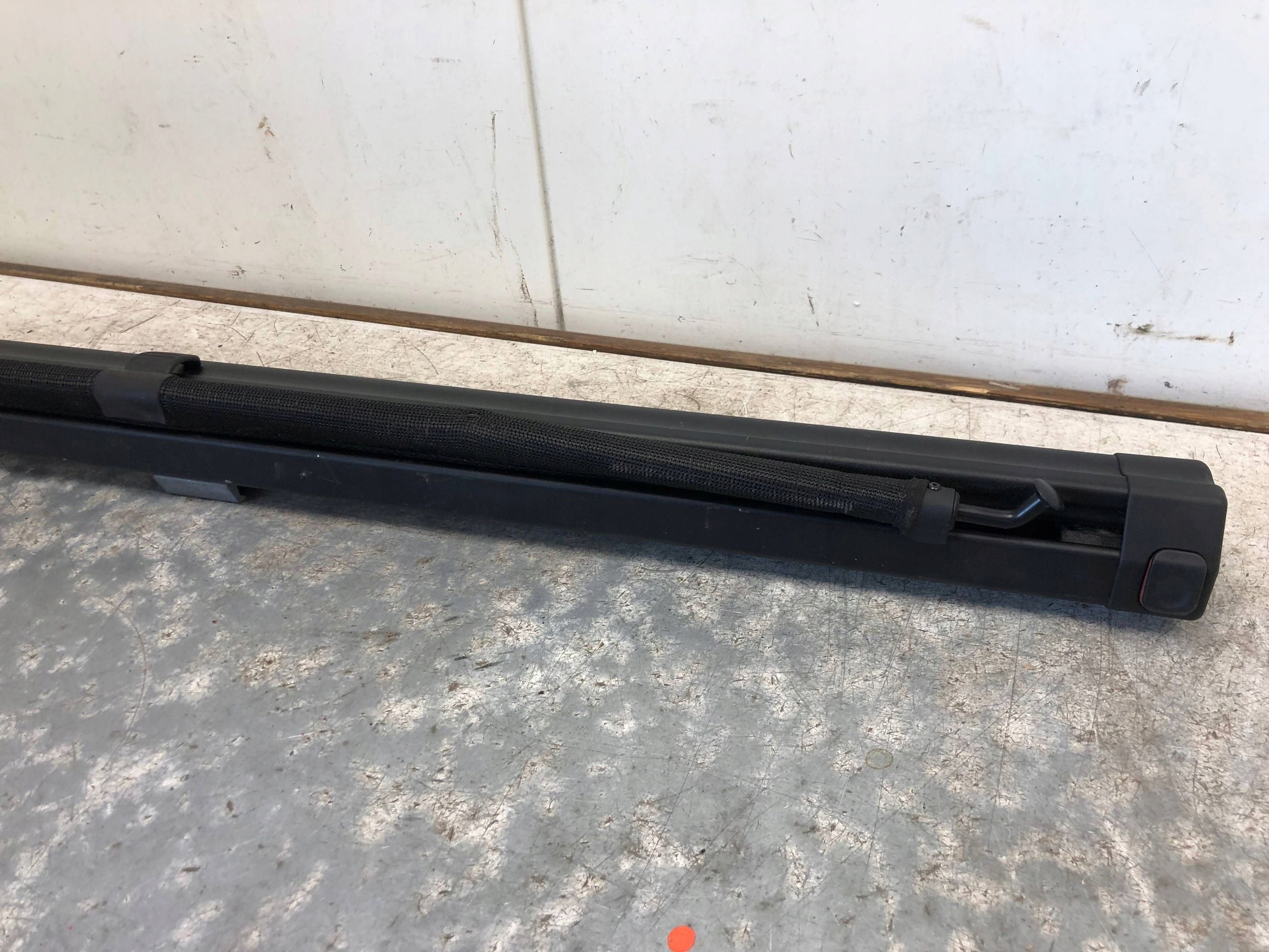 blinds net boot AUDI A4 B8 LIFT KOMBI 8K9861691