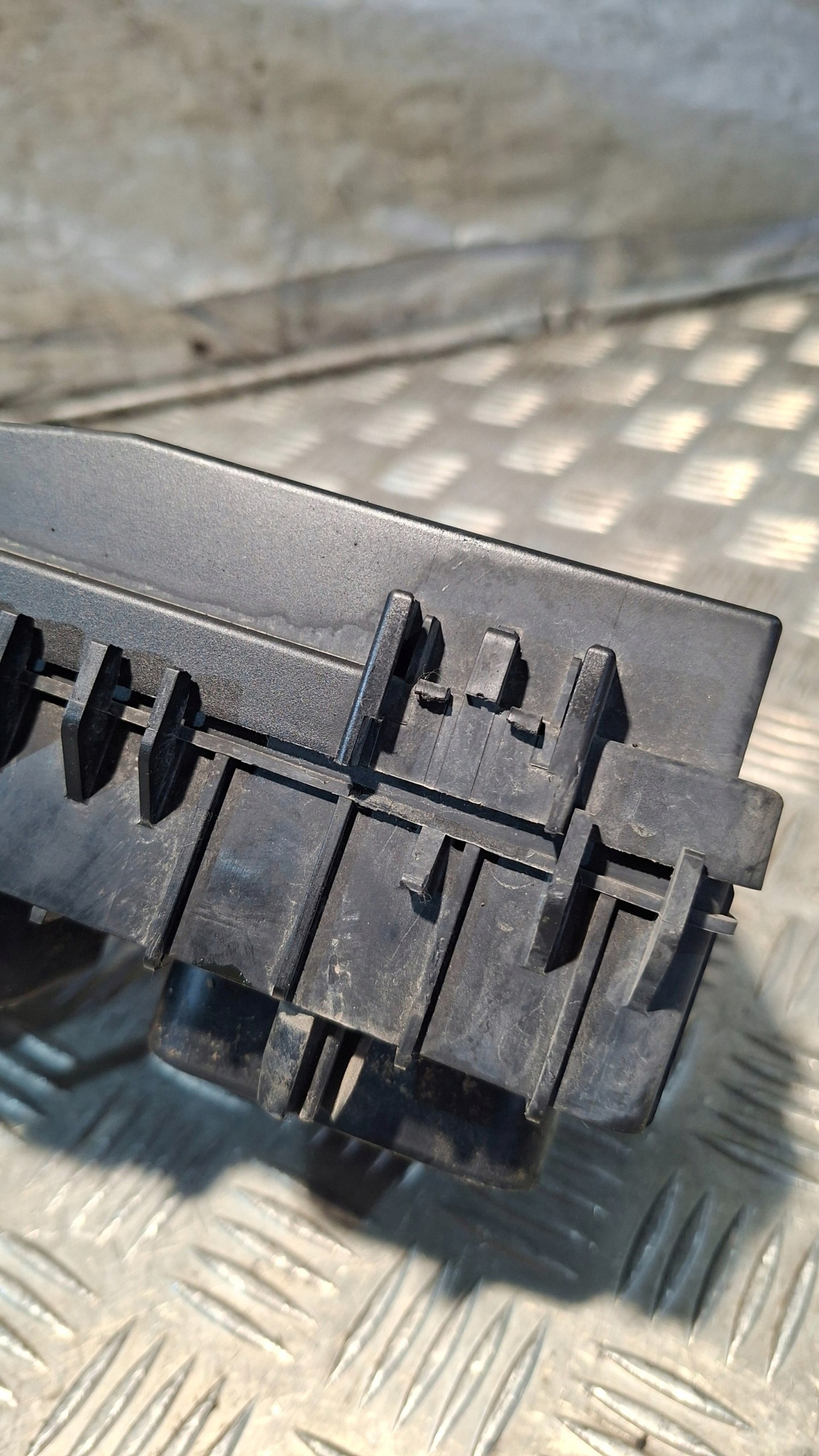 Module fusibles VW GOLF V 1.9TDI