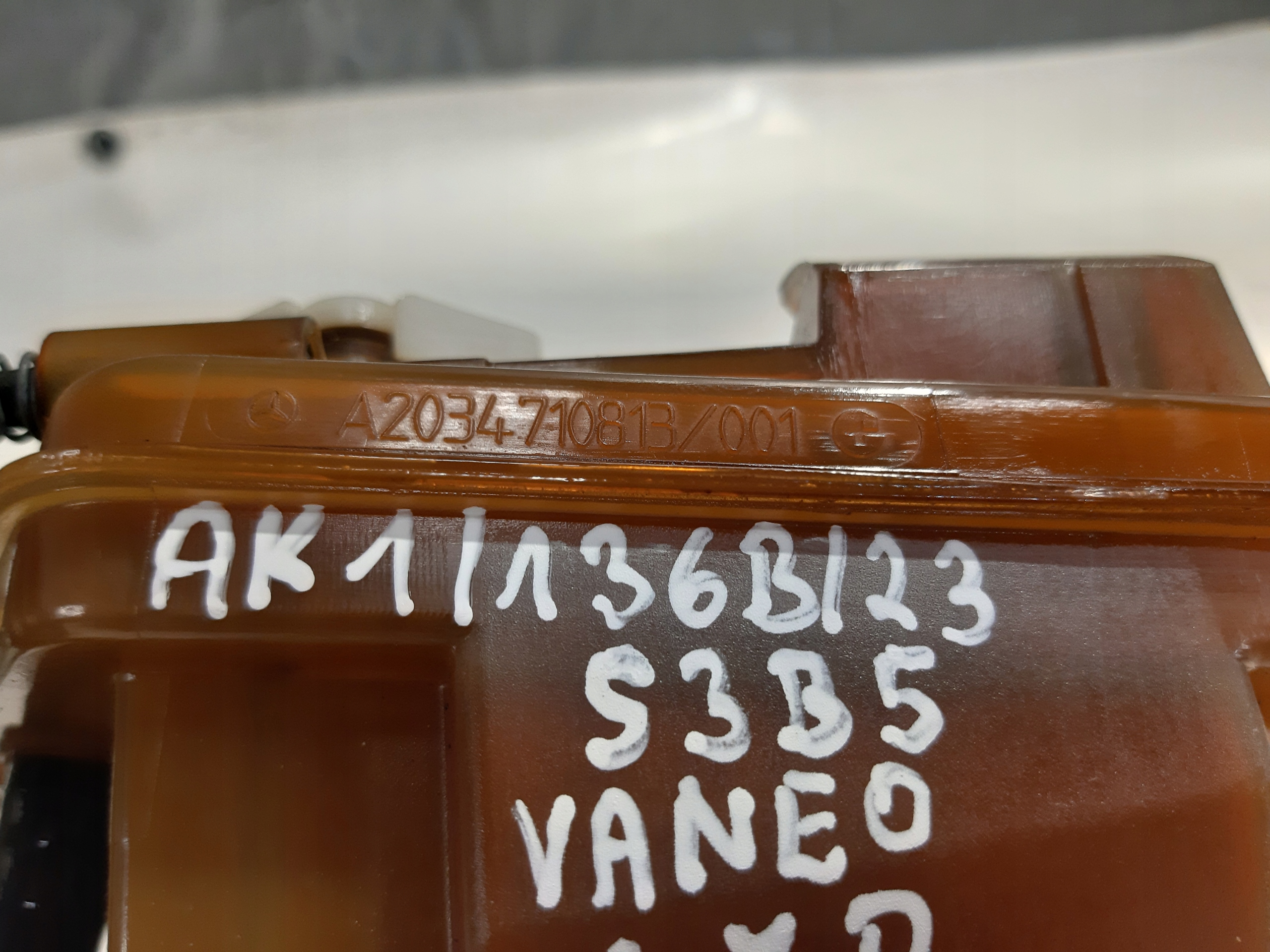 pumpa goriva MERCEDES VANEO W414 1.7D