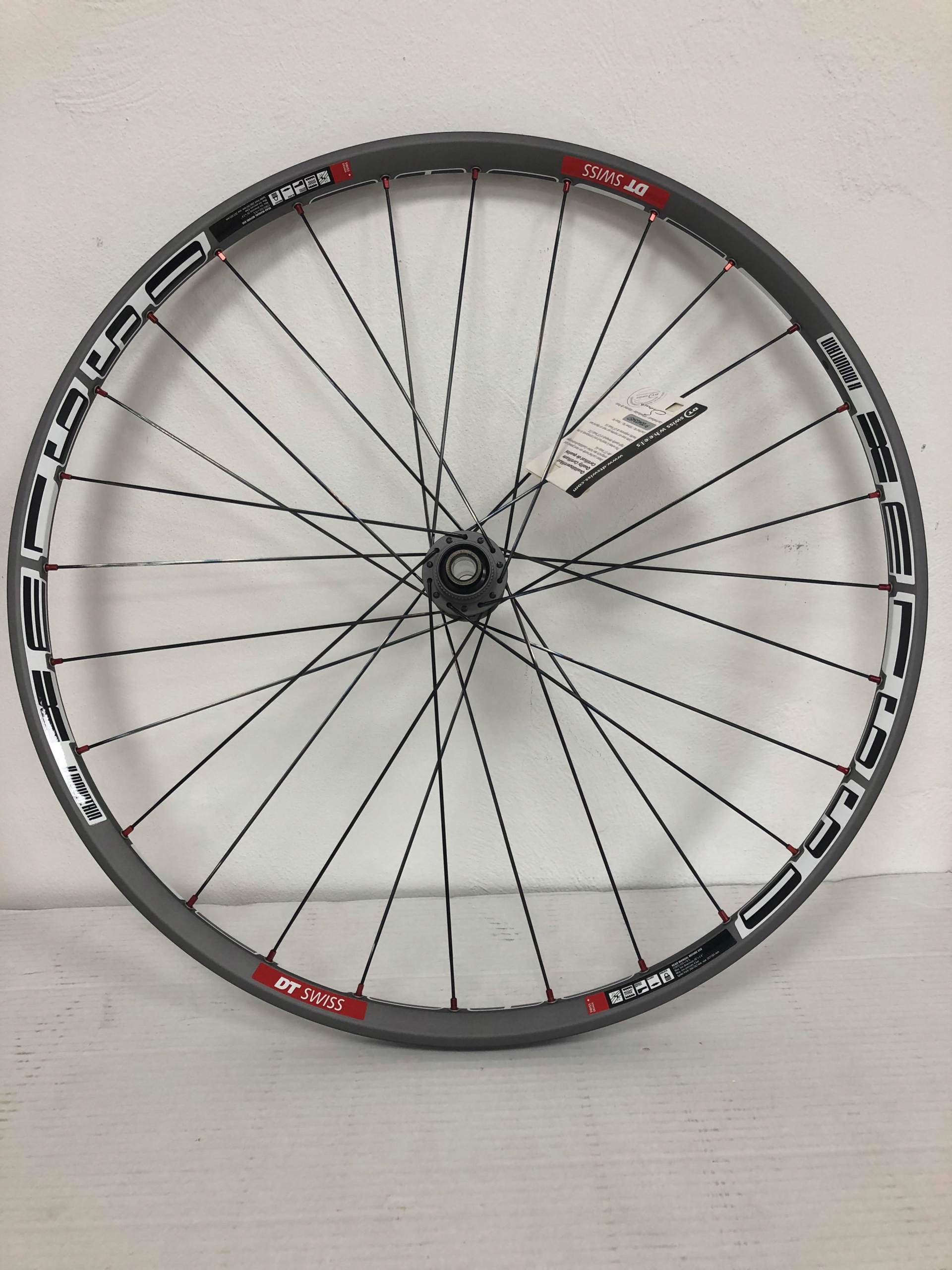 Koło mtb DT Swiss XM 1650. 26".nowe.przód