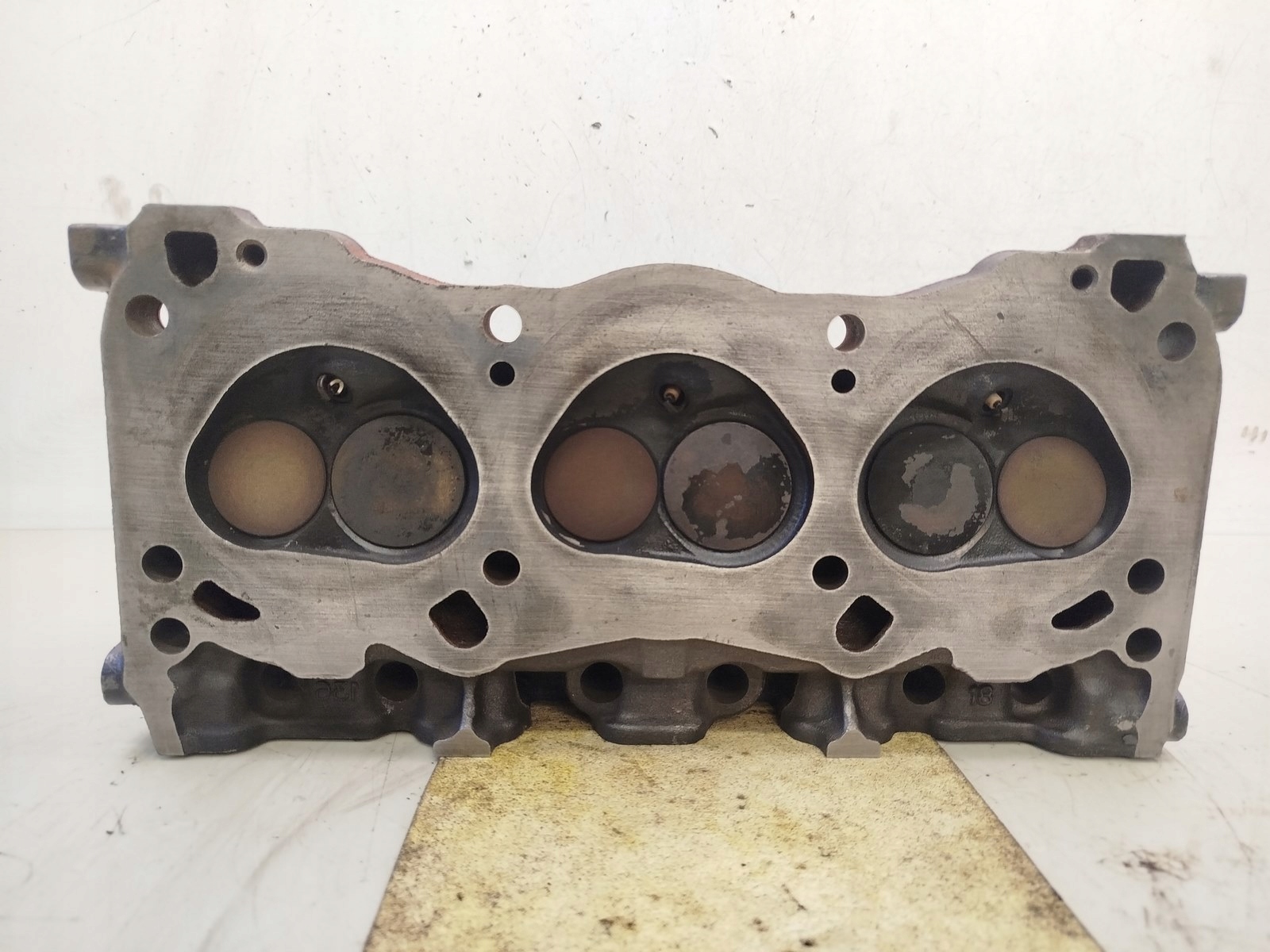 glava motora Pontiac 24503743 3.8 V6 2