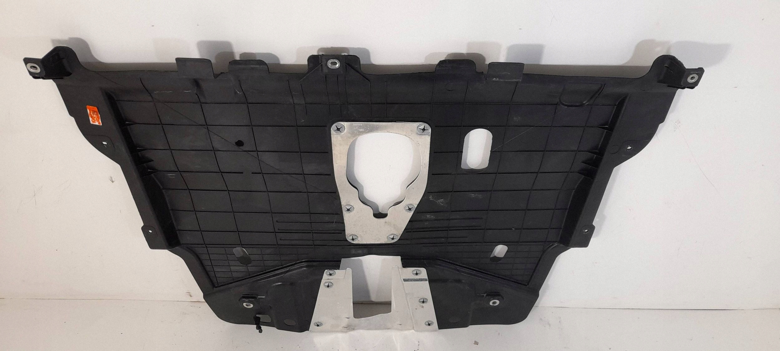 Fiat Tipo II / Tipo Cross cover below engine 00521576660E (PL438)
