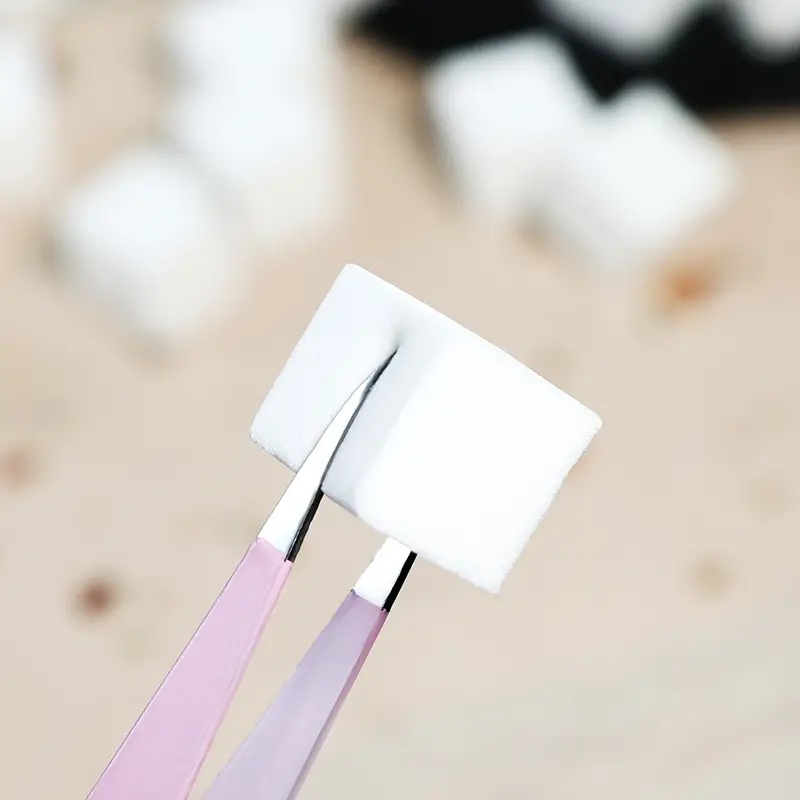 Zestaw mini gąbek do zdobień ombre babyboomer białe 50sztuk 10x10x10mm Rodzaj aplikator