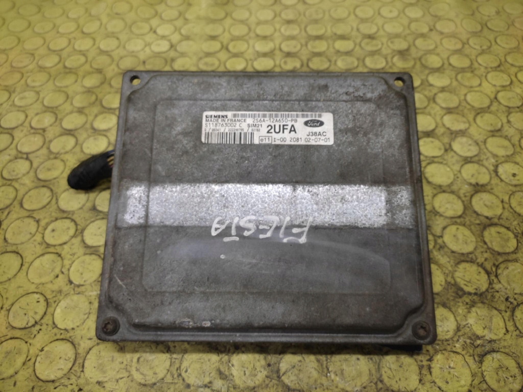 FORD FIESTA MK6 1.3 control unit of the engine 2S6A12A650PB