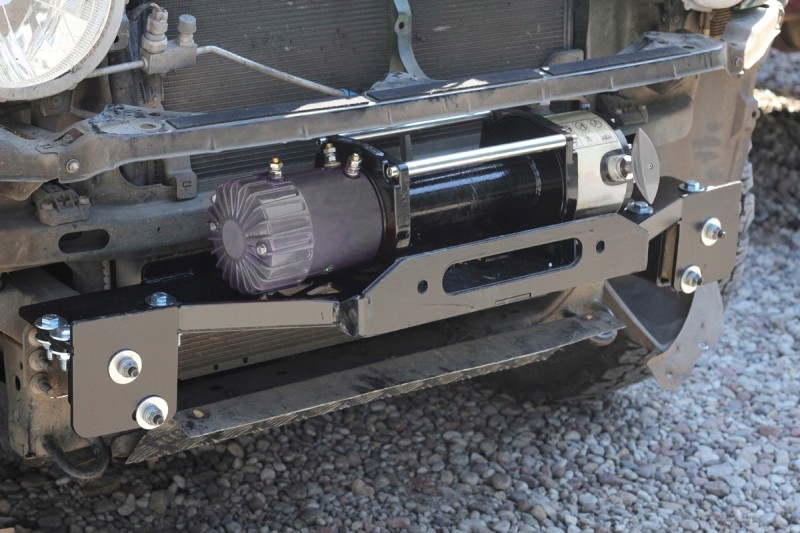 PŁYTA MONTAŻOWA WYCIĄGARKI TOYOTA FJ CRUISER MORE 4X4 Numer katalogowy producenta PW020