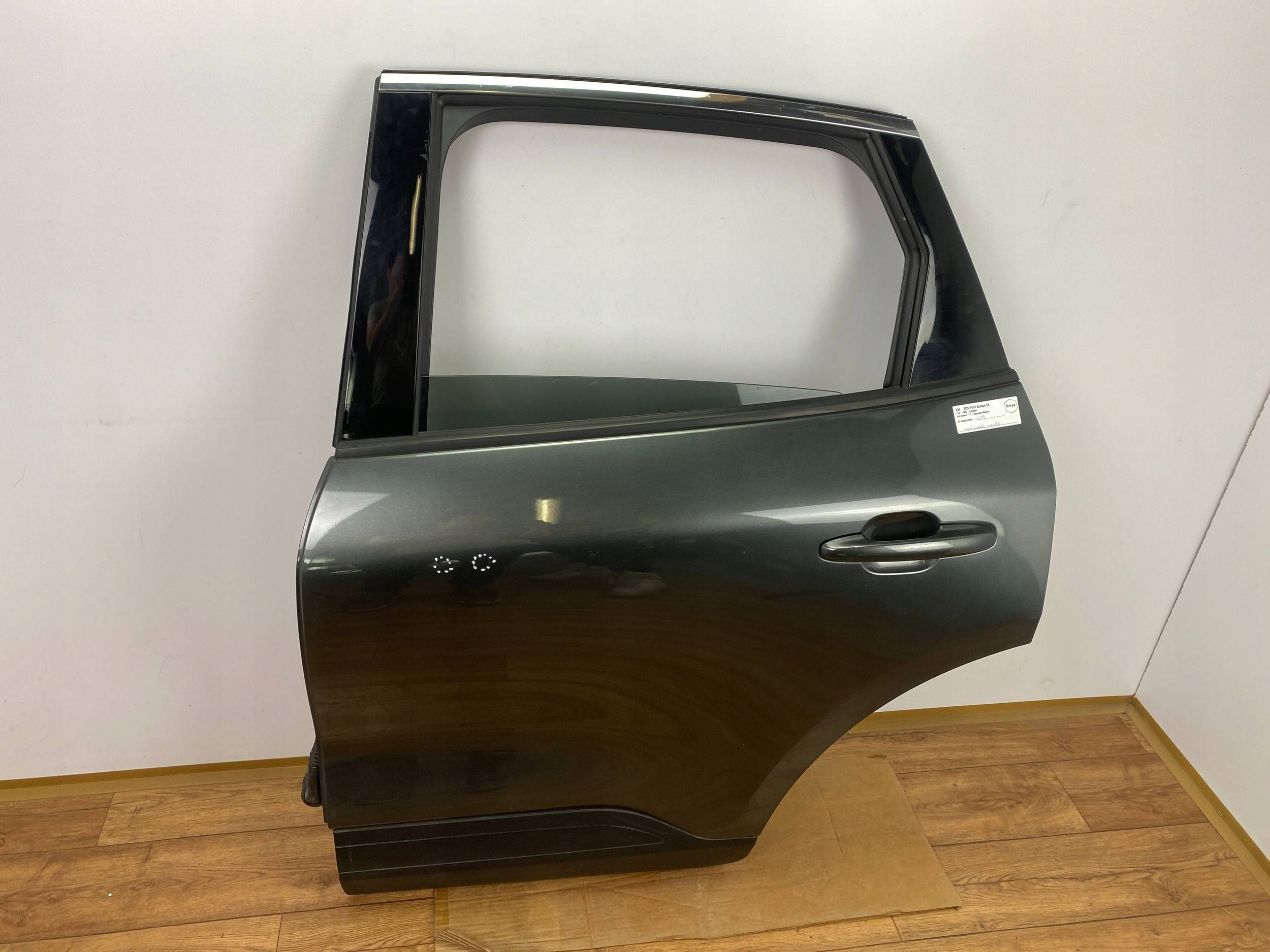 Ford Escape IV 2020 Kuga rear part side left door rear.