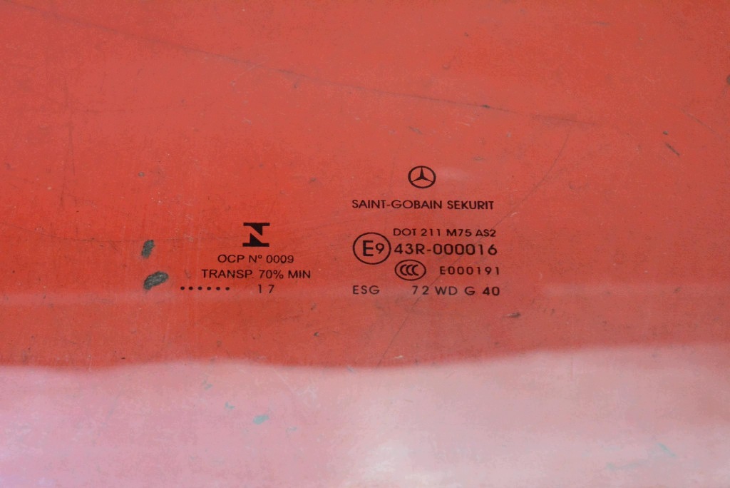 window side left front front MERCEDES VITO W447 14